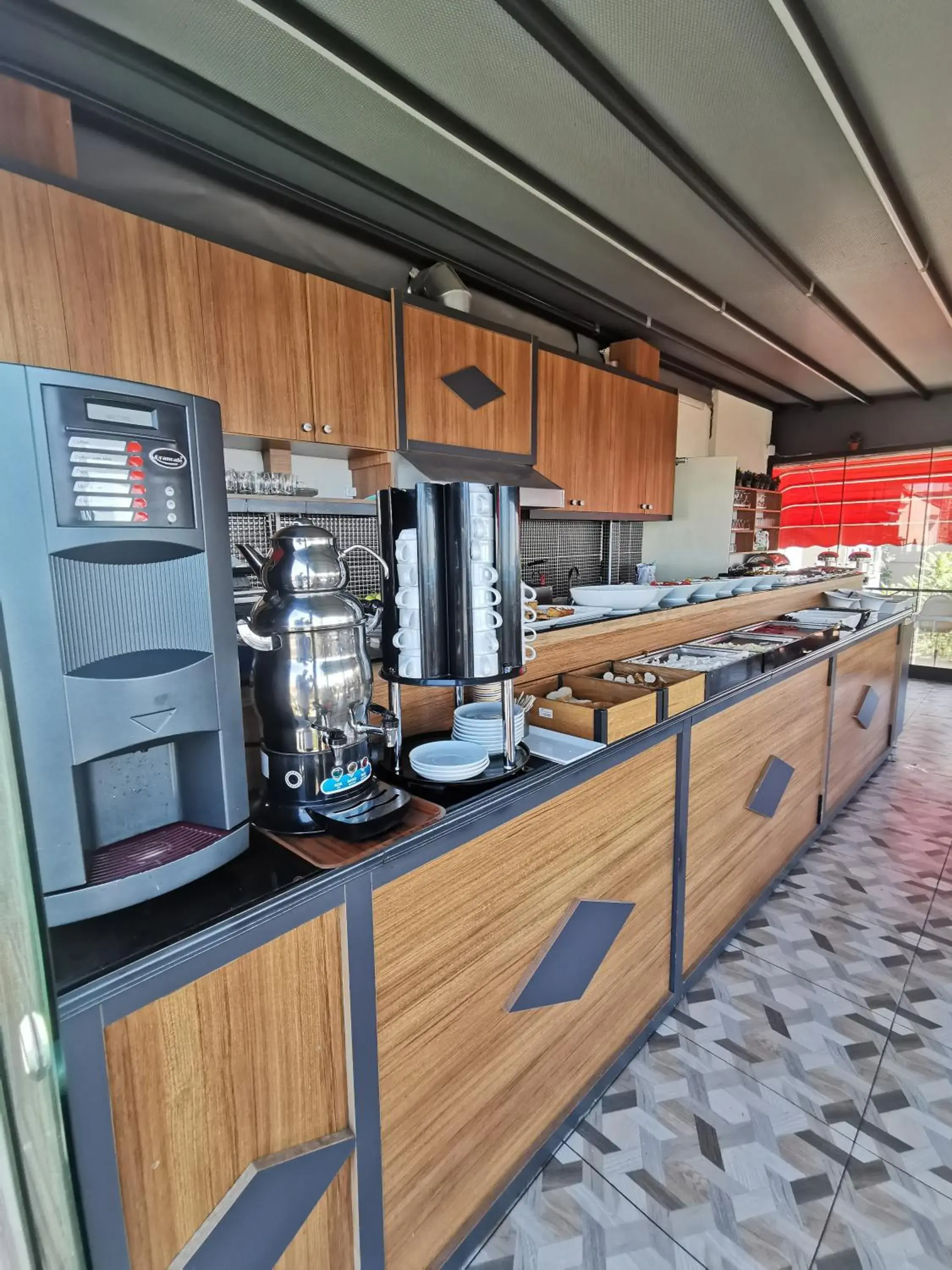 Restaurant/places to eat in Apple Tree Hotel Restaurant/places to eat in Apple Tree Hotel