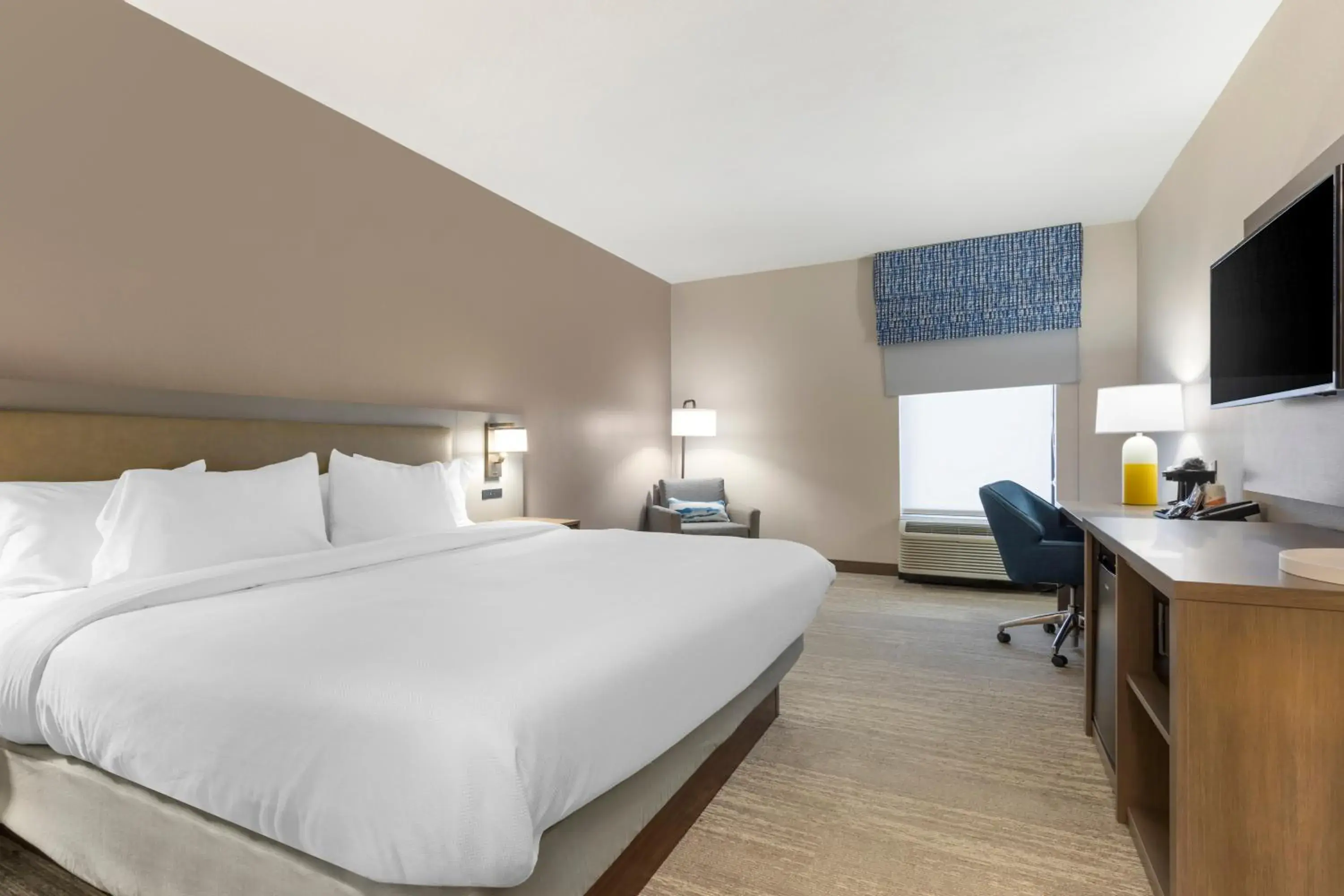 Photo of the whole room, Bed in Comfort Inn - Weatherford Photo of the whole room, Bed in Comfort Inn - Weatherford