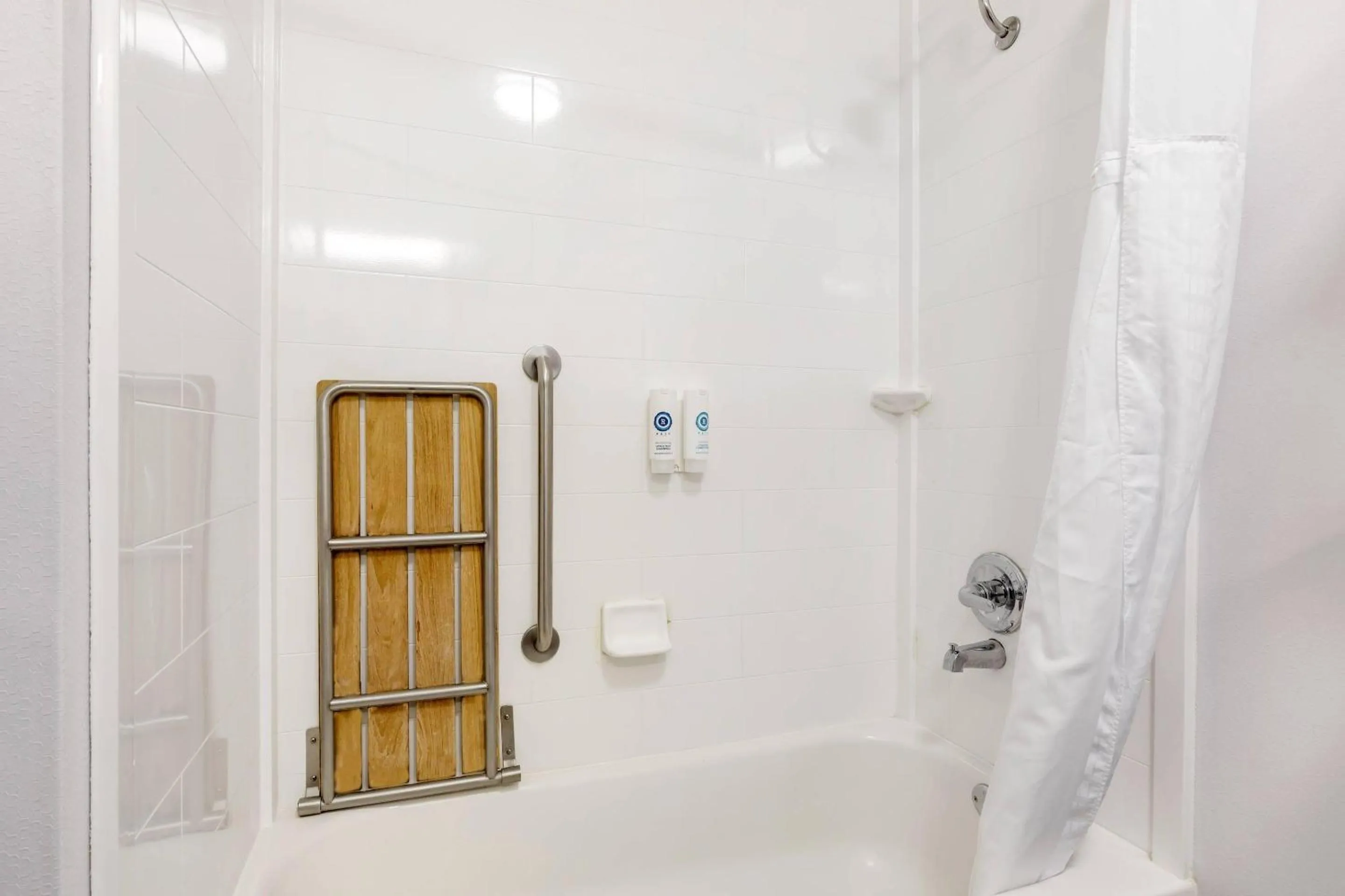 Bedroom in Comfort Inn - Weatherford