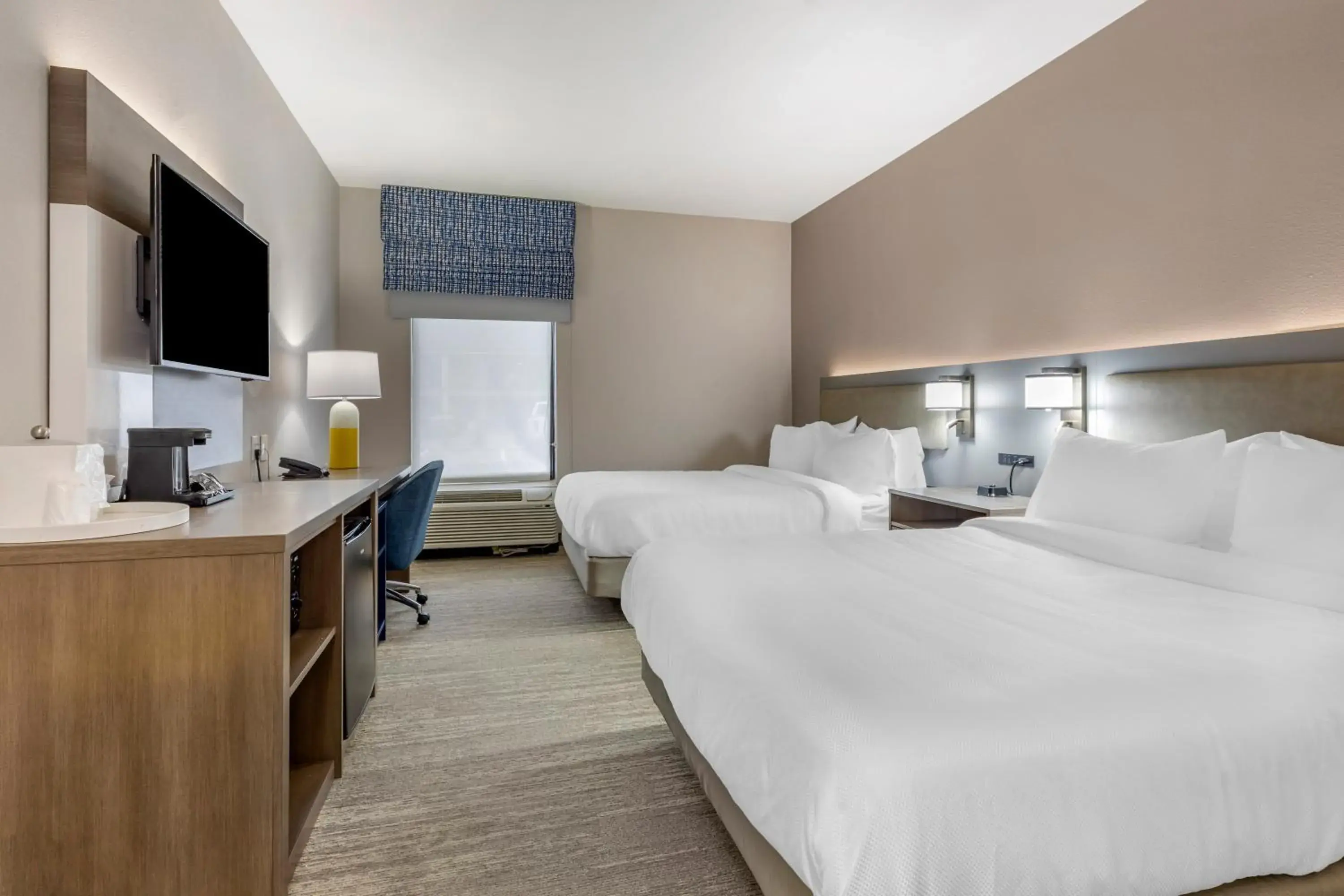 Photo of the whole room, Bed in Comfort Inn - Weatherford Photo of the whole room, Bed in Comfort Inn - Weatherford