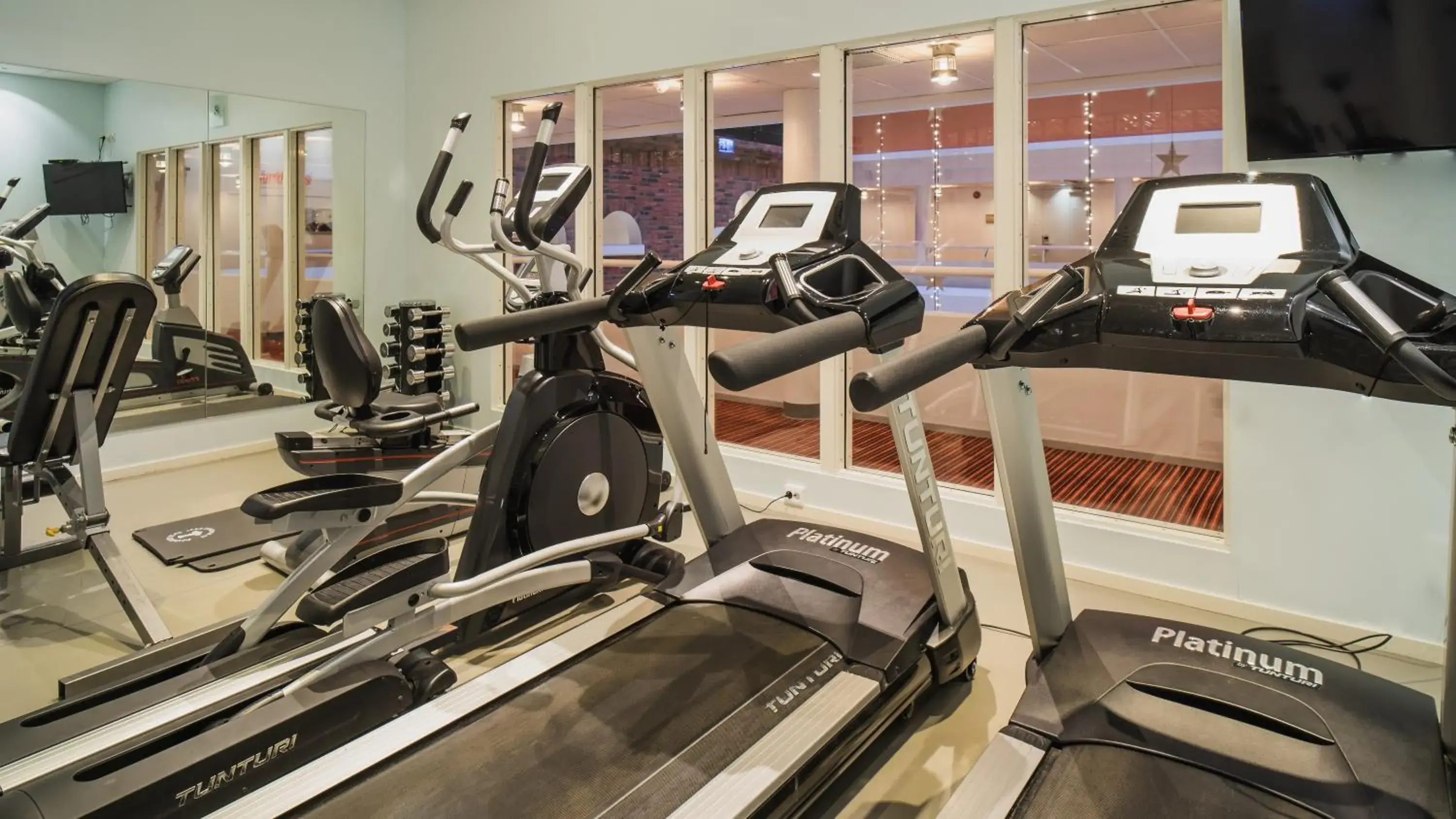 Fitness centre/facilities in Quality Hotel Waterfront Fitness centre/facilities in Quality Hotel Waterfront