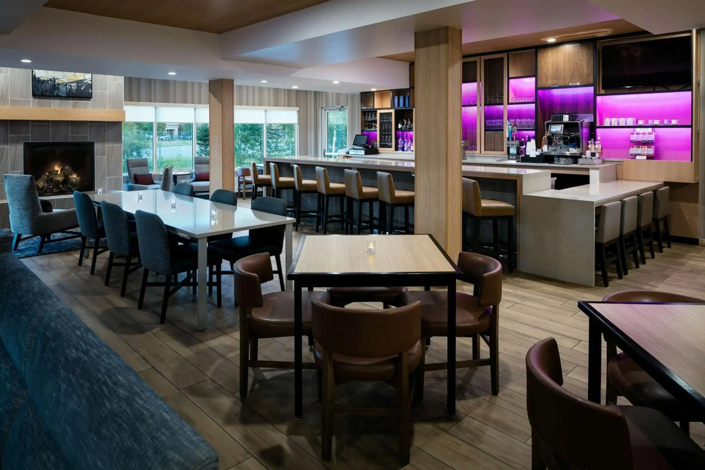 Restaurant/places to eat in Hyatt Place Fairbanks Restaurant/places to eat in Hyatt Place Fairbanks