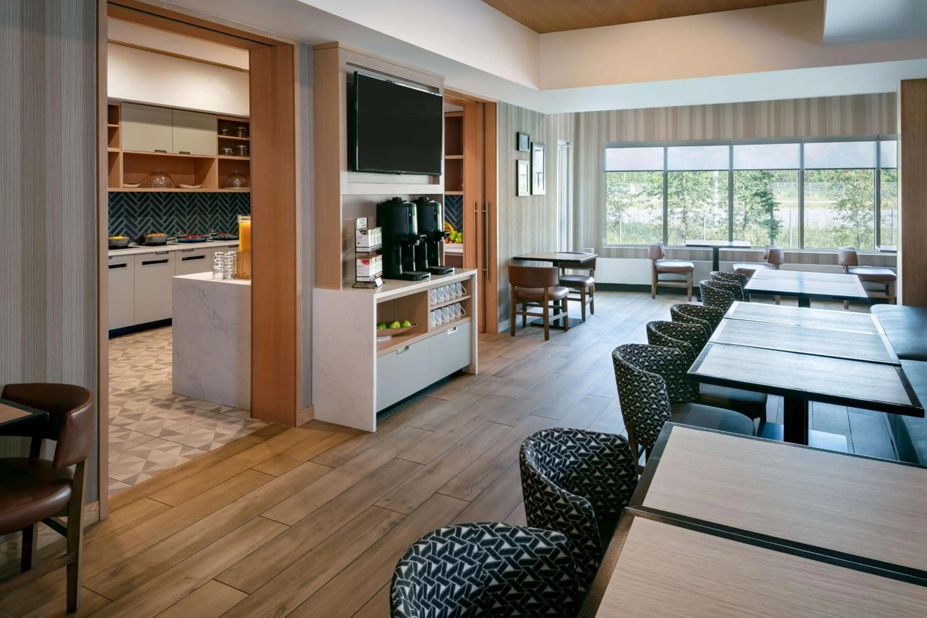 Breakfast in Hyatt Place Fairbanks