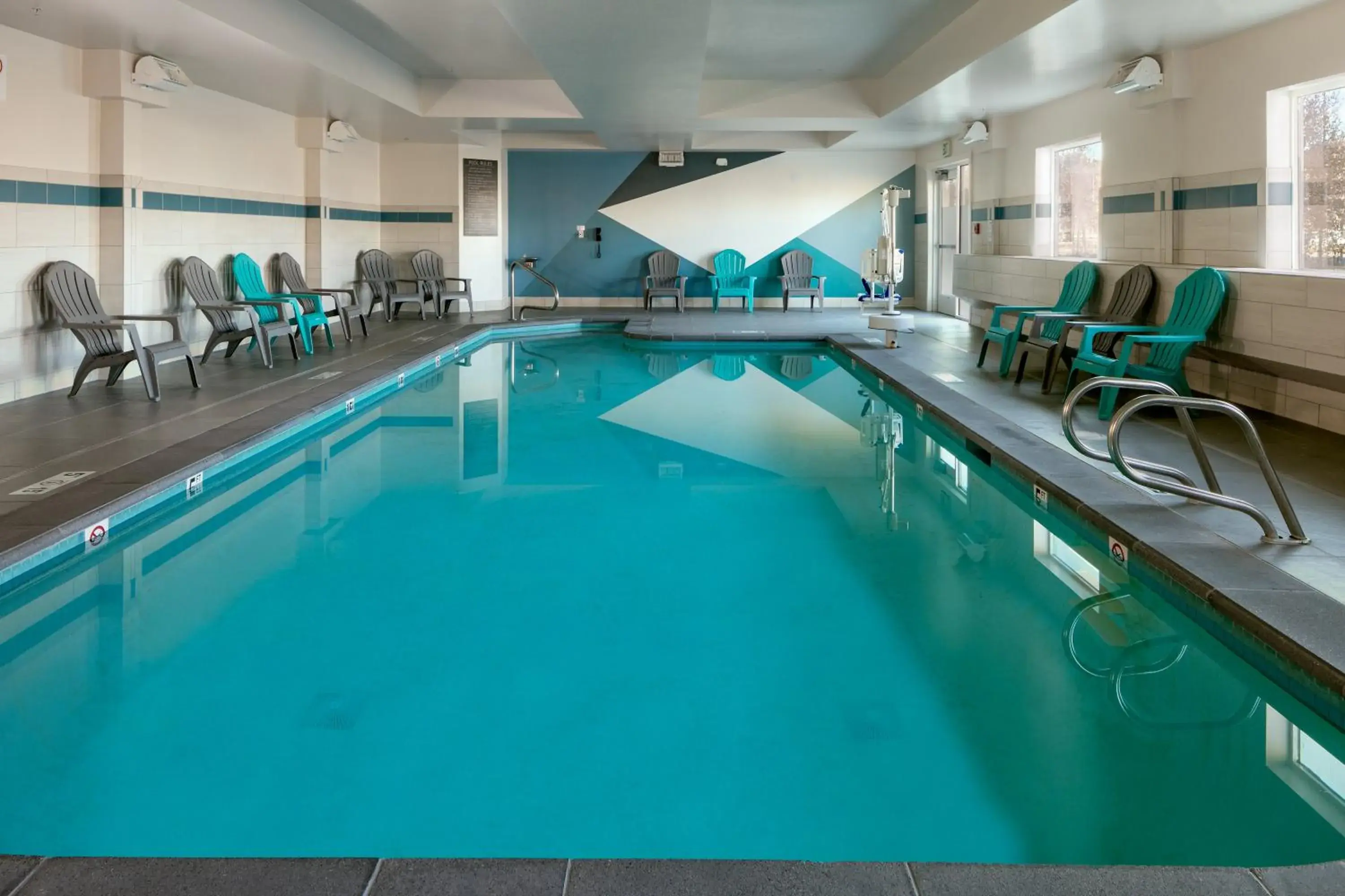 Swimming pool in Hyatt Place Fairbanks Swimming pool in Hyatt Place Fairbanks