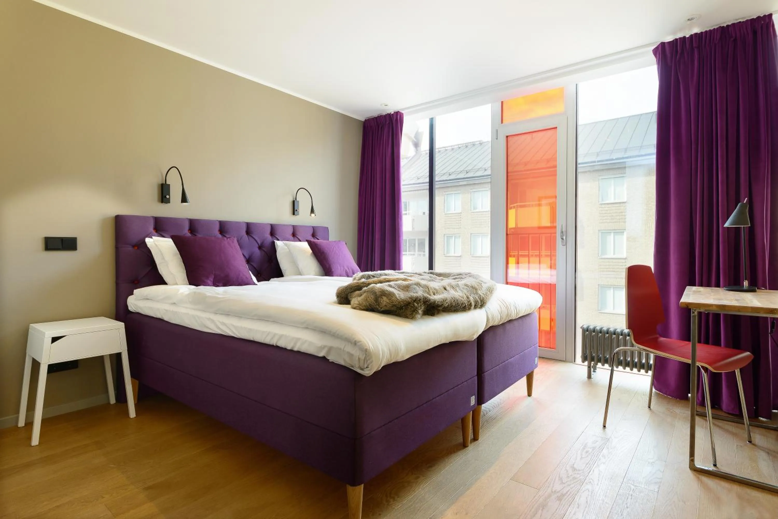 Bedroom, Bed in Hellstens Glashus