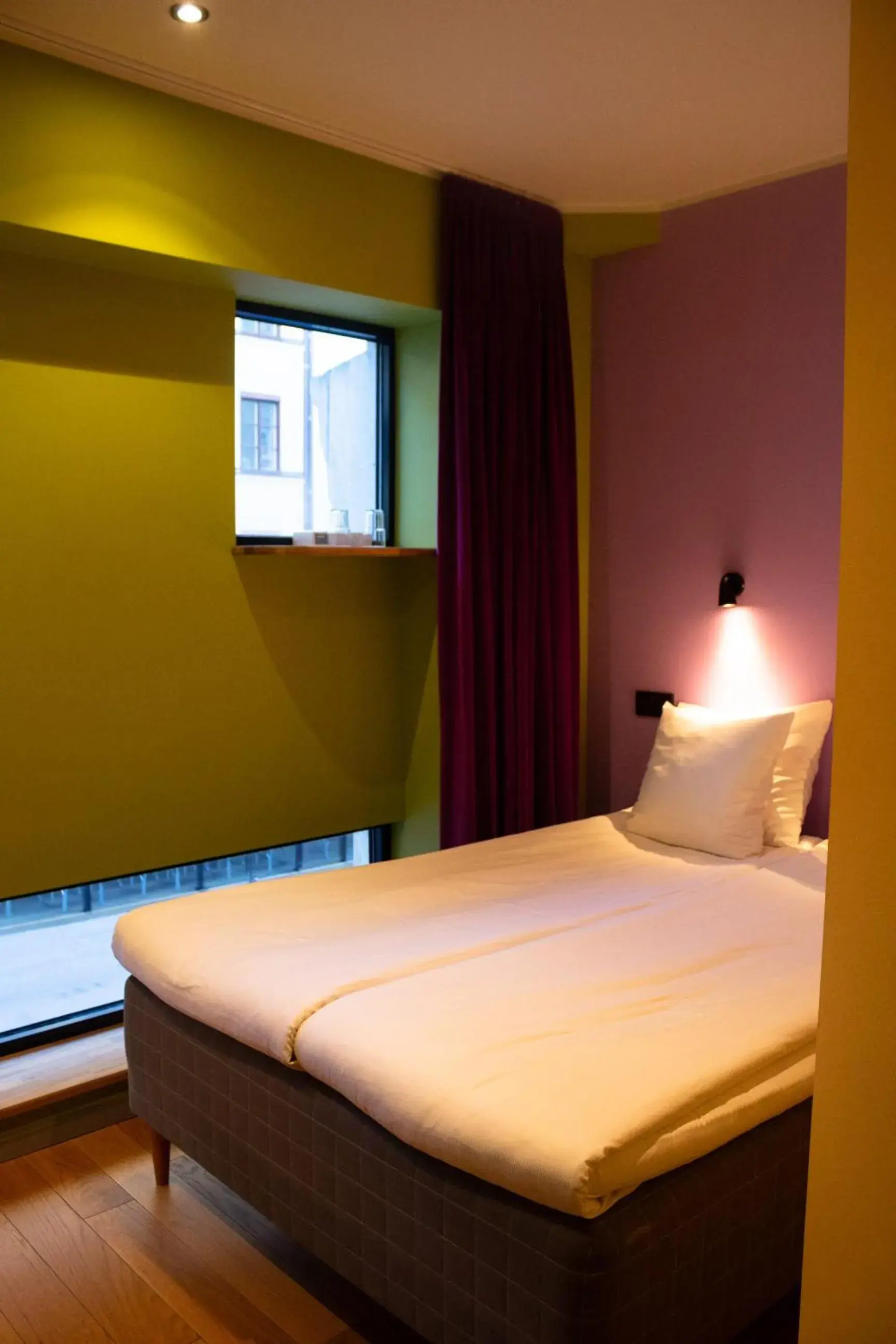 Property building, Bed in Hellstens Glashus Property building, Bed in Hellstens Glashus