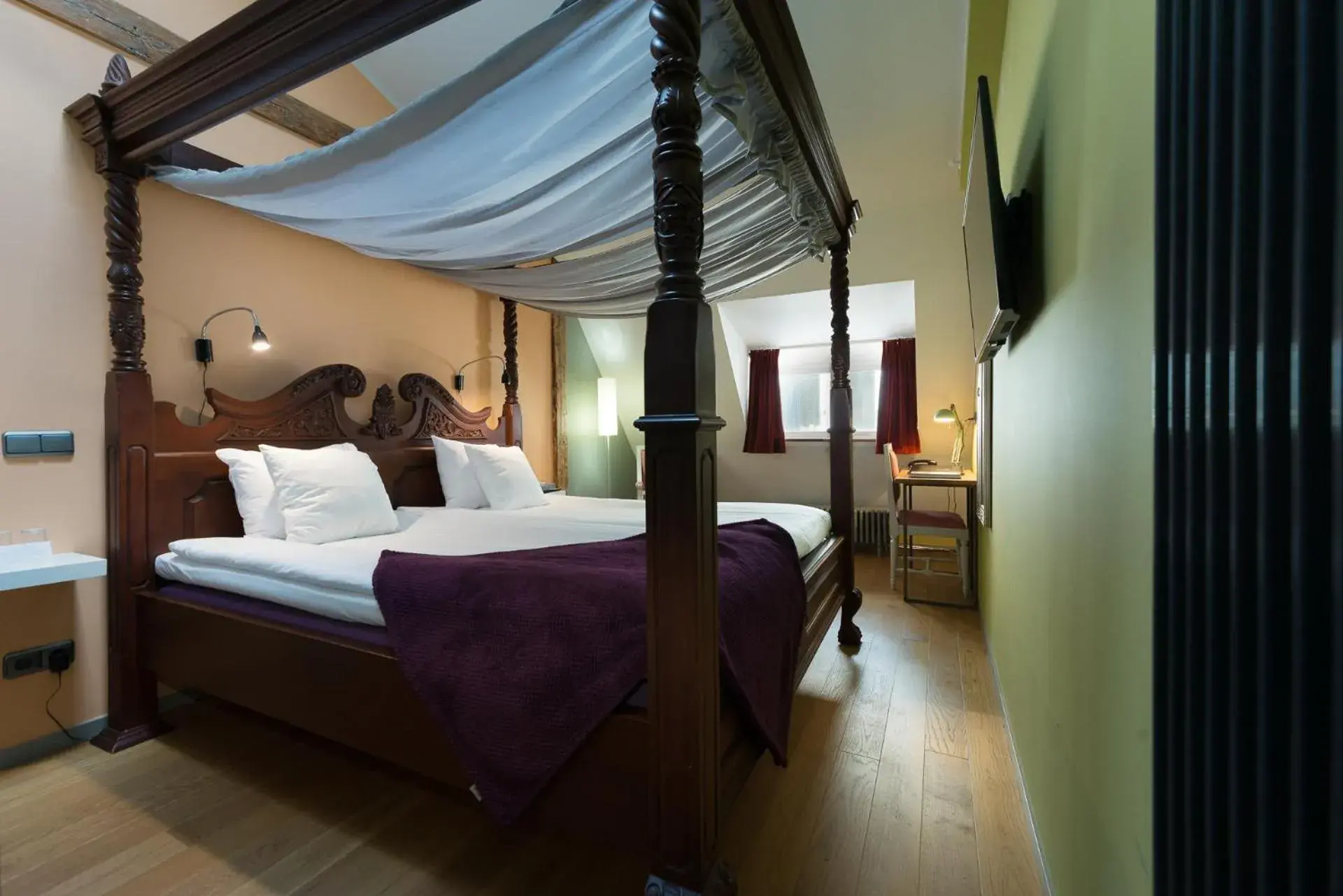 Superior Double or Twin Room in Hellstens Glashus Superior Double or Twin Room in Hellstens Glashus