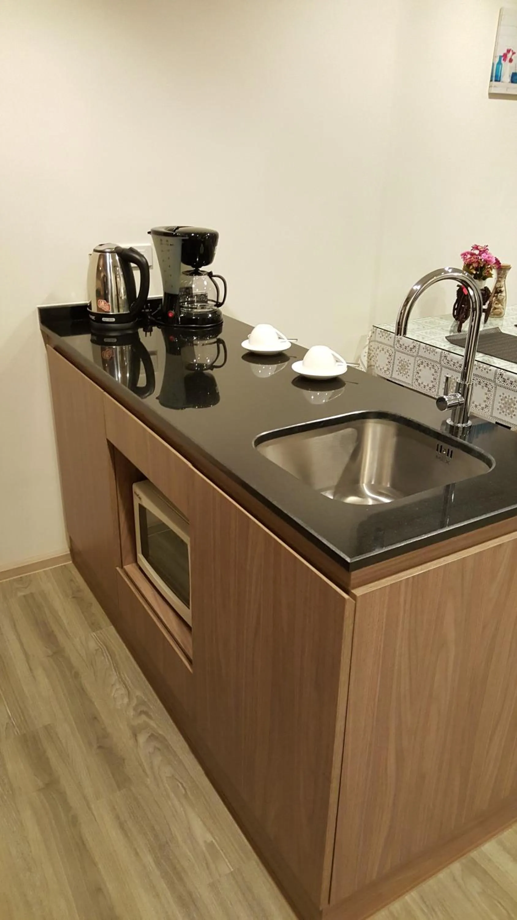 Kitchen or kitchenette in The Relaxing Room Pool Access at Rain Resort Condominium Cha Am- Hua Hin