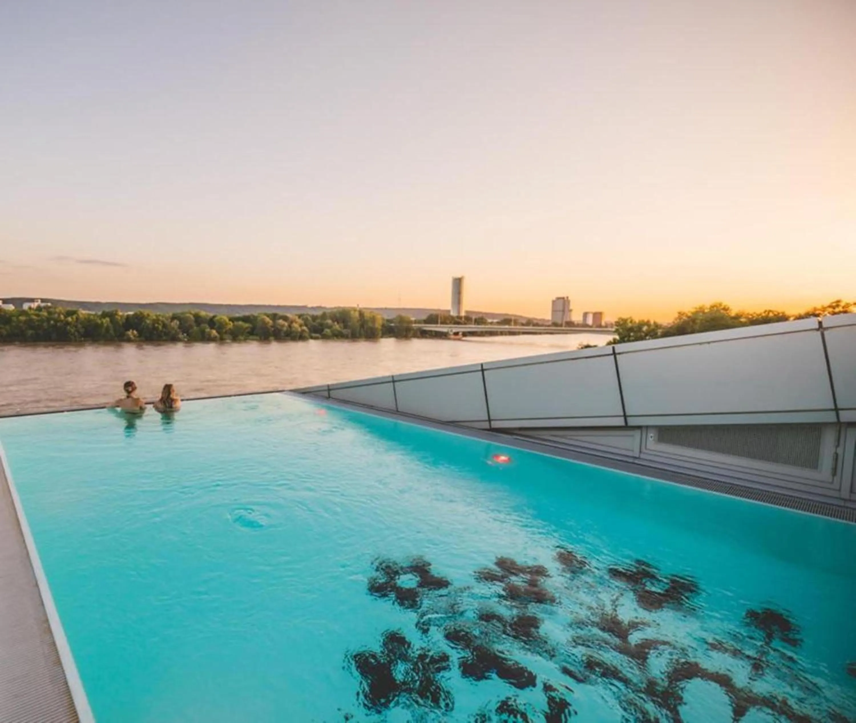 Swimming pool in Kameha Grand Bonn
