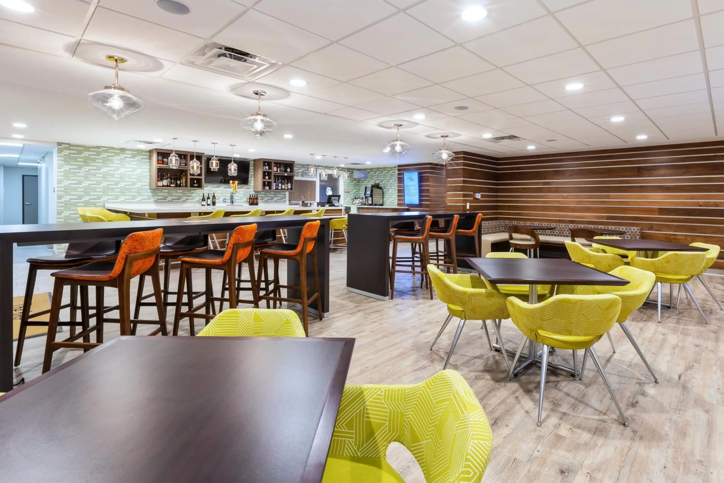 Restaurant/places to eat in EVEN Hotel Ann Arbor S - University Area by IHG