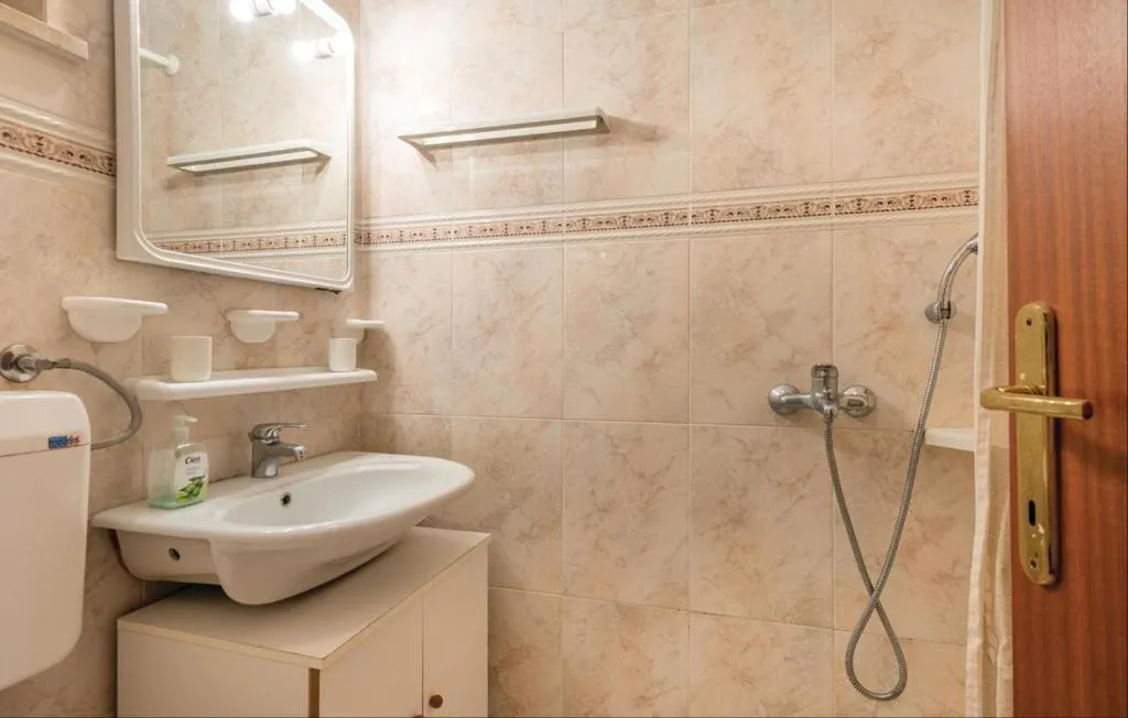 Apartments Mira