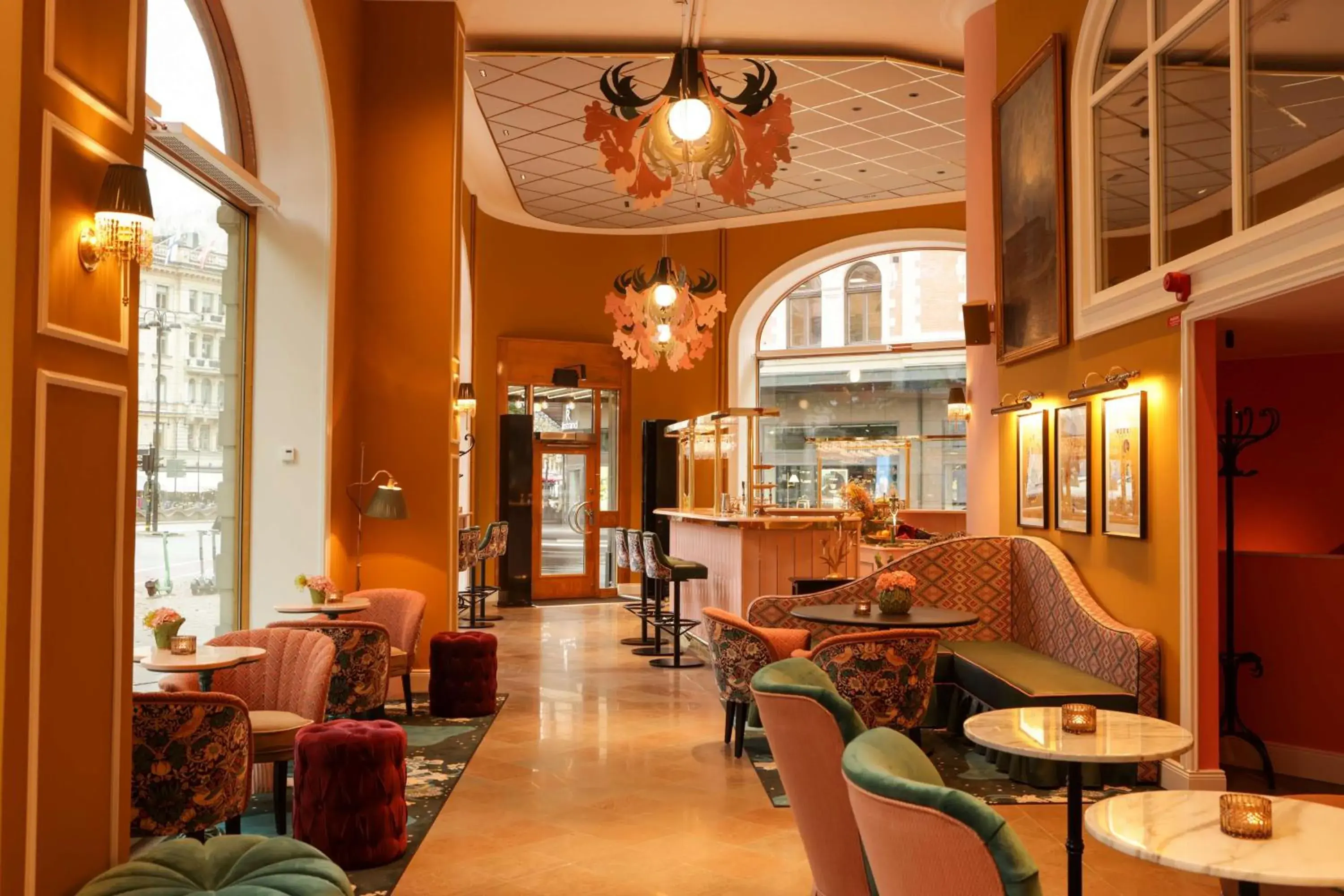 Lounge or bar in Hotel Kung Carl, WorldHotels Crafted Lounge or bar in Hotel Kung Carl, WorldHotels Crafted