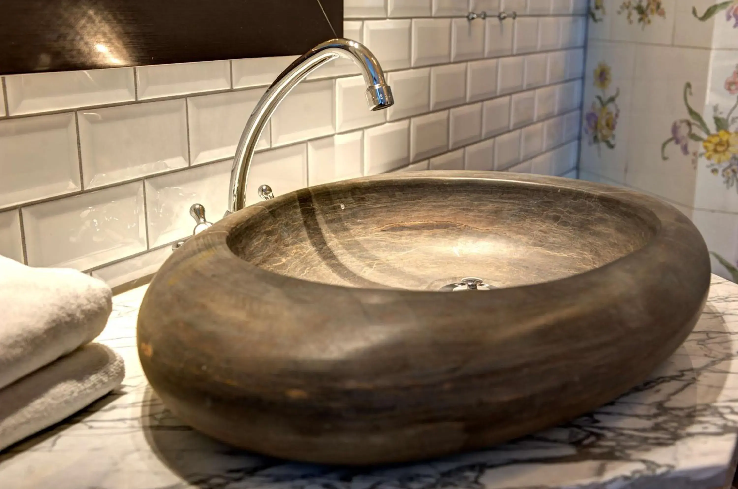 Bathroom in Hotel Kung Carl, WorldHotels Crafted Bathroom in Hotel Kung Carl, WorldHotels Crafted