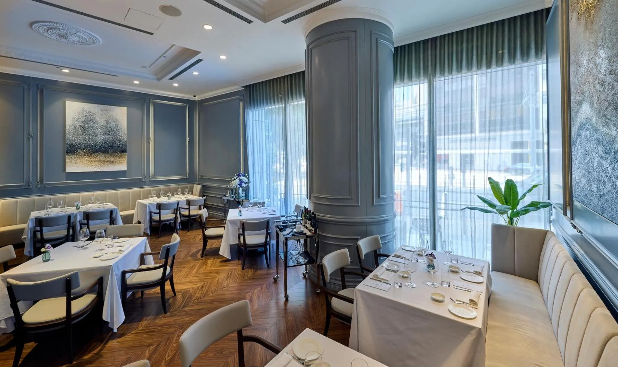 Restaurant/places to eat in Crowne Plaza Hong Kong Causeway Bay by IHG