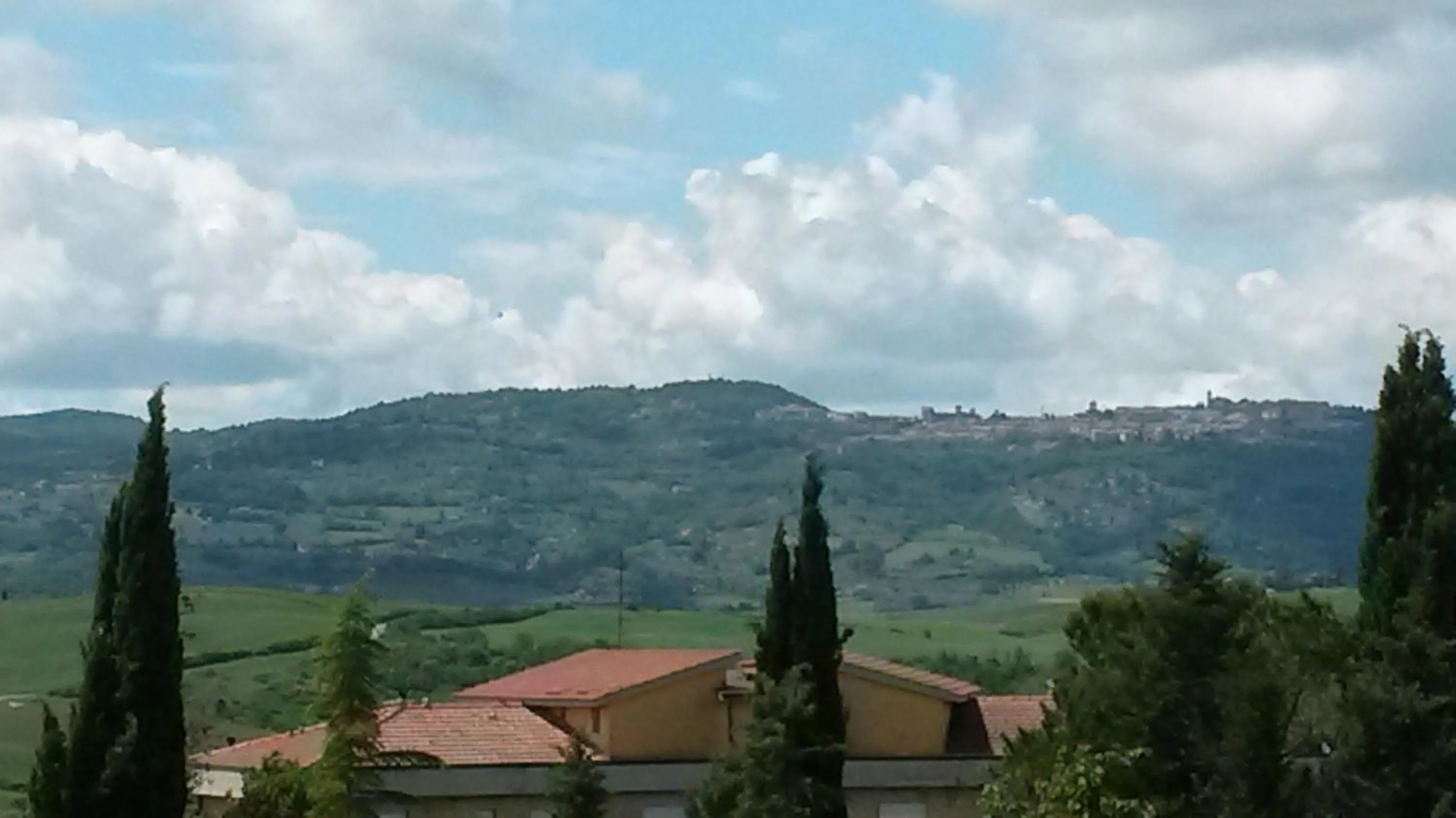 Landmark view in L'Incanto