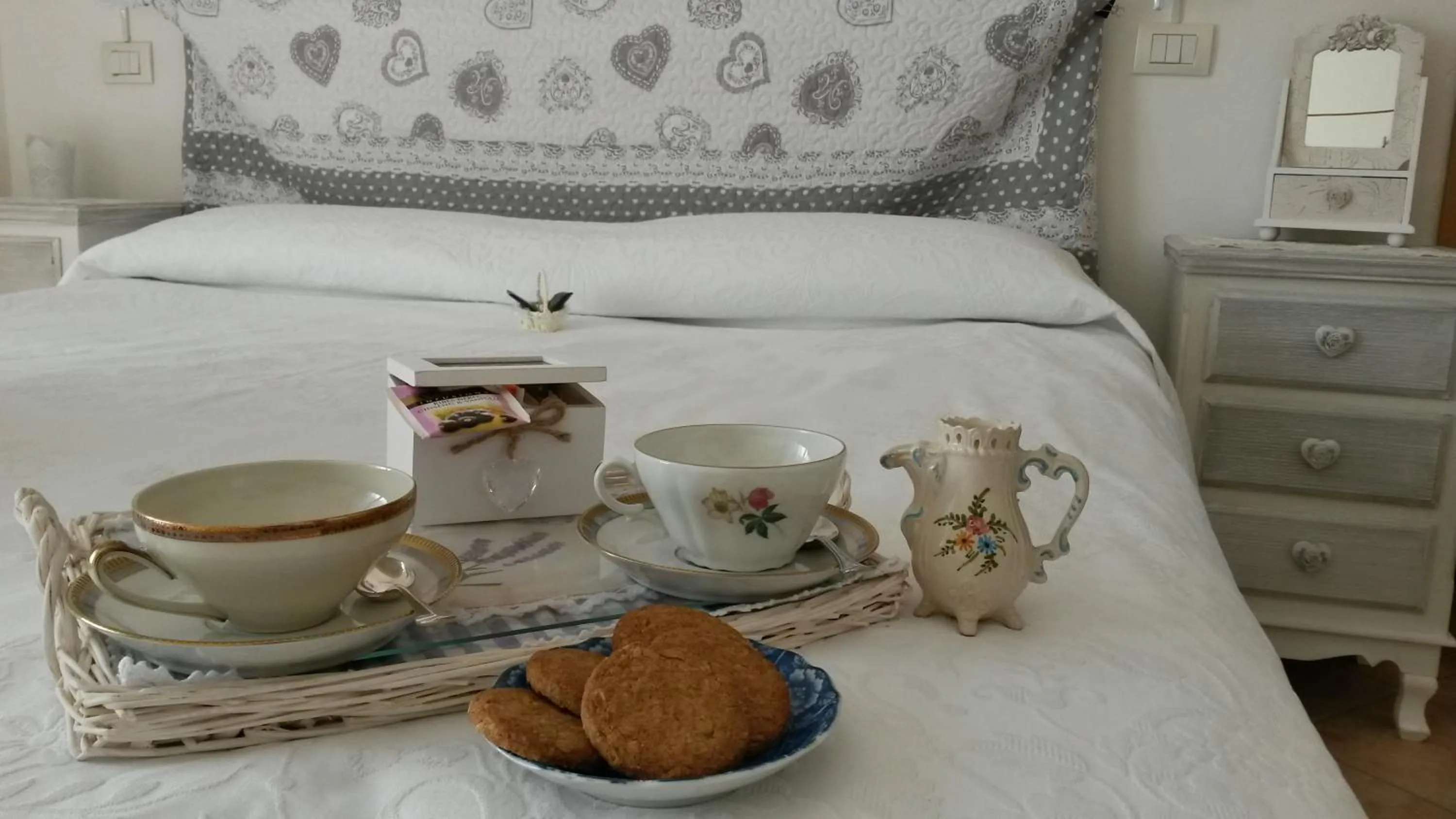 Coffee/tea facilities, Bed in L'Incanto