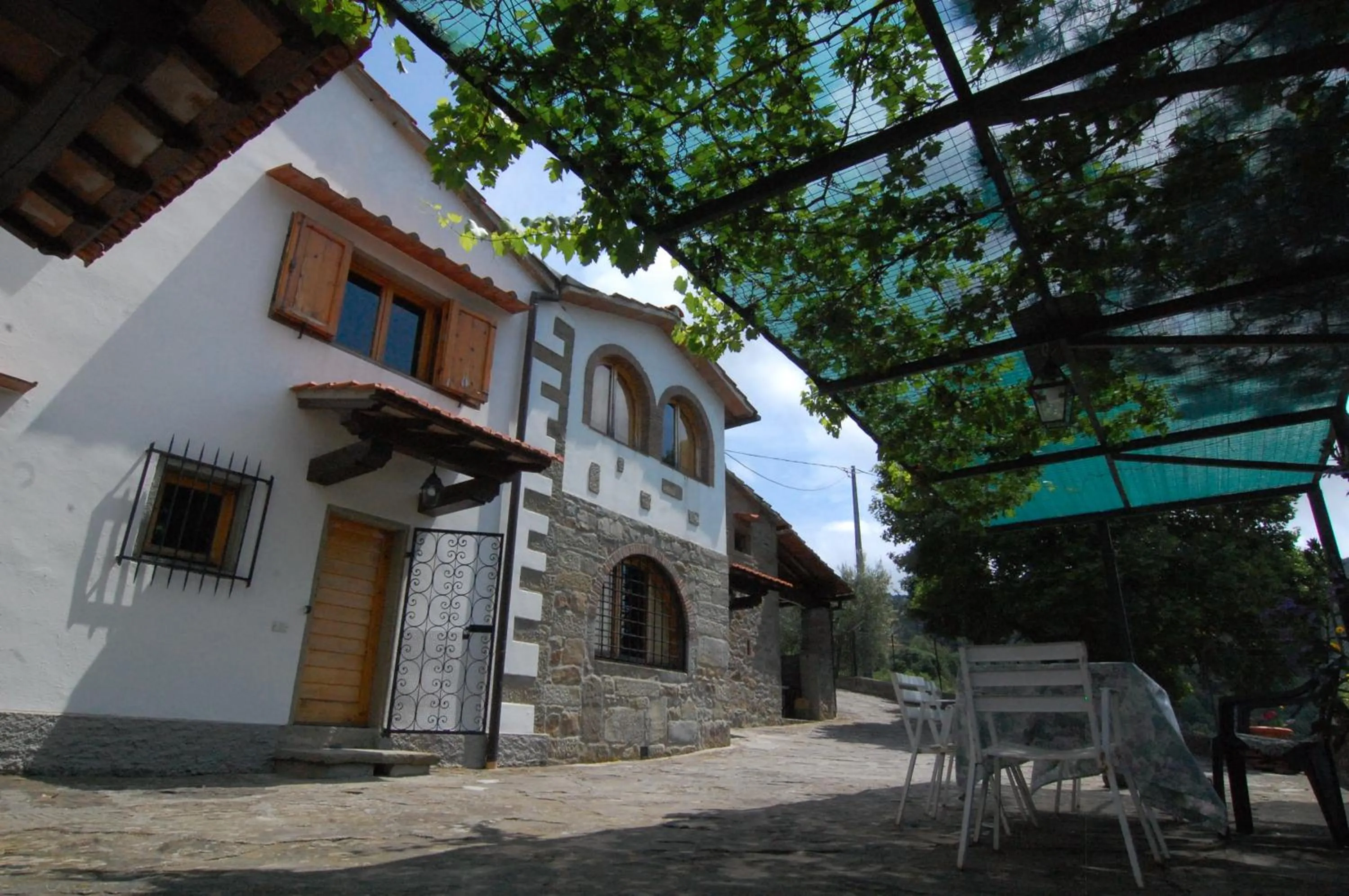 Property building in Agriturismo Casapasserini