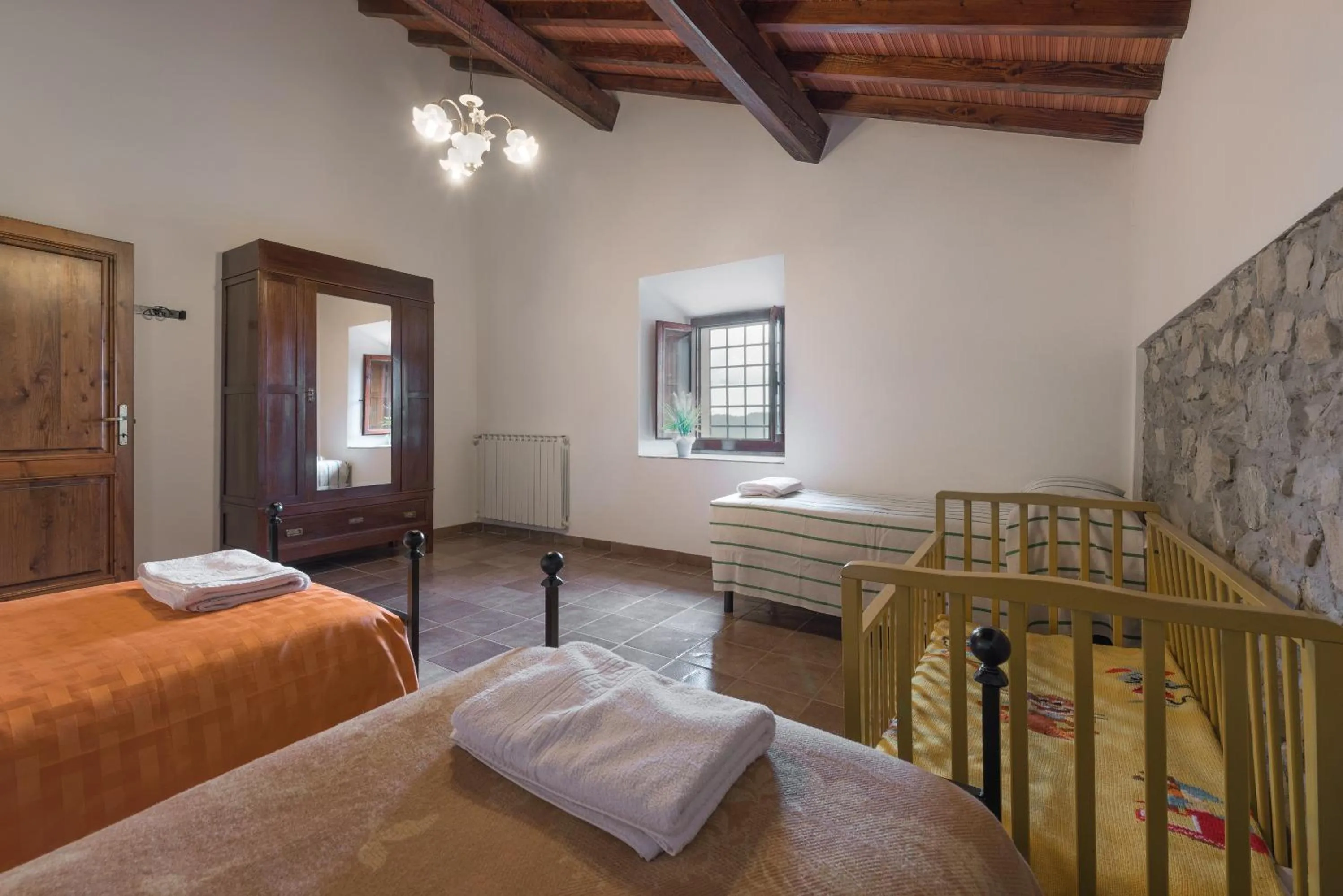 Bed in Agriturismo Casapasserini
