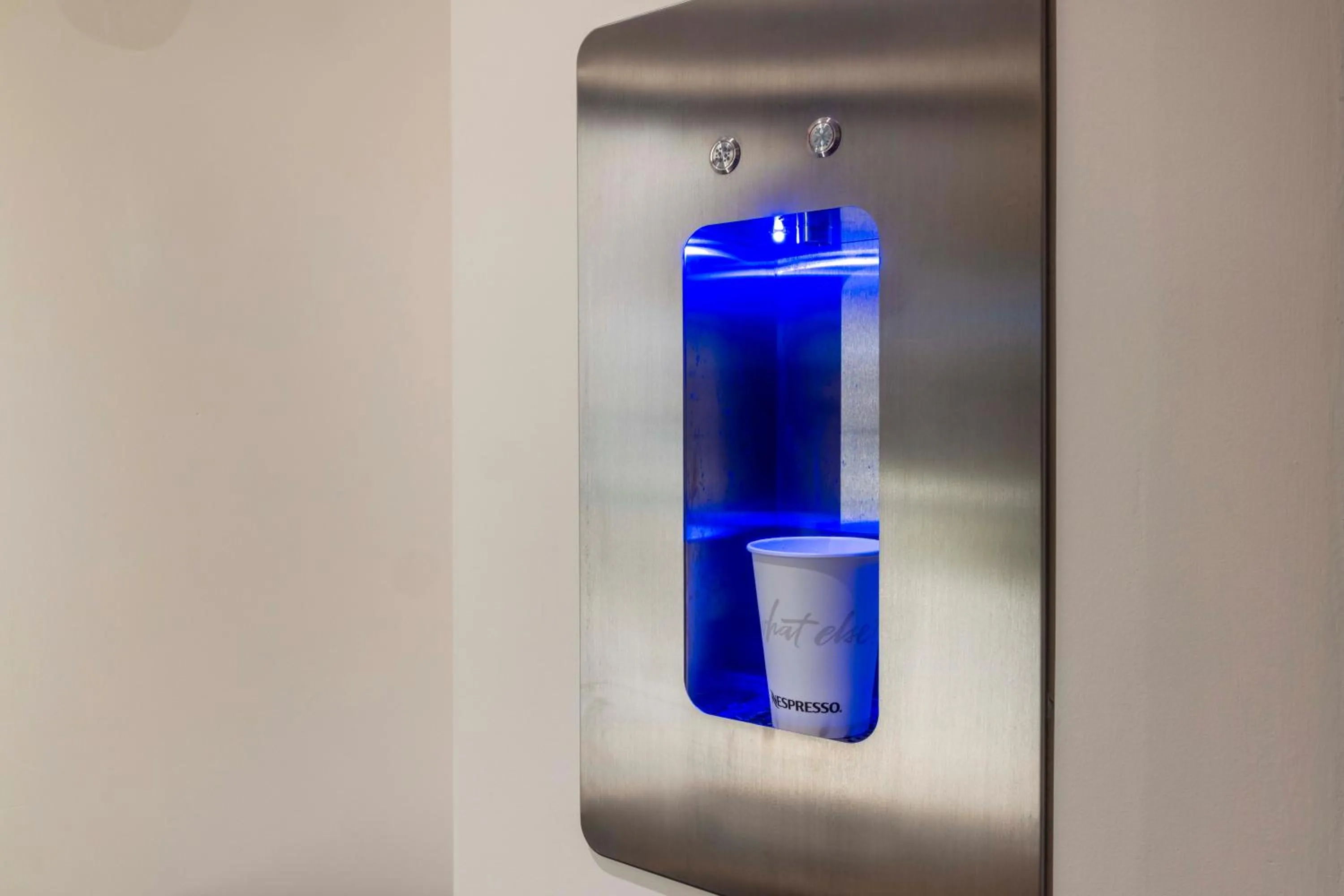 Sauna in Le 12 Hôtel