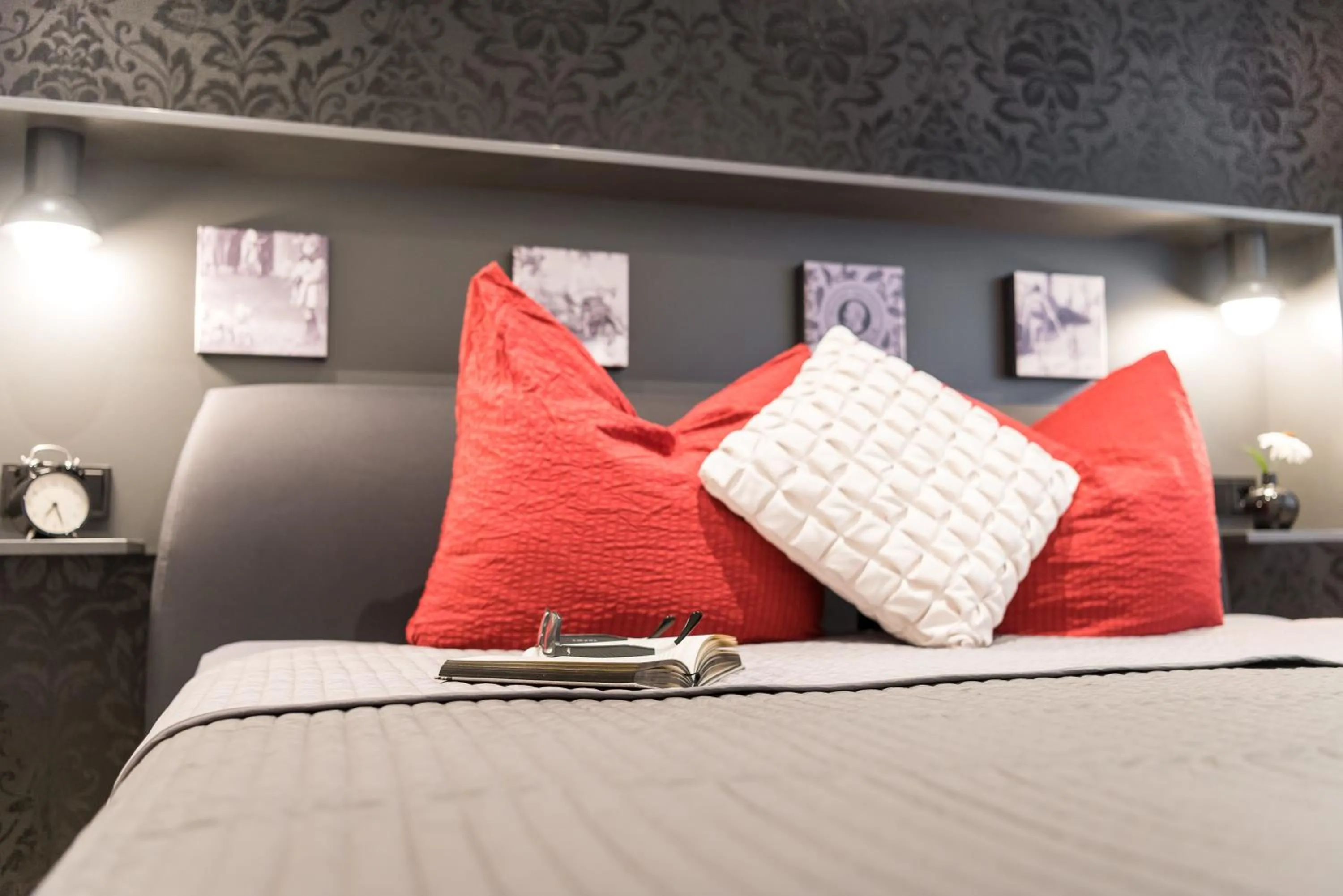 Bedroom, Bed in Friedrich Boutique-Apartments