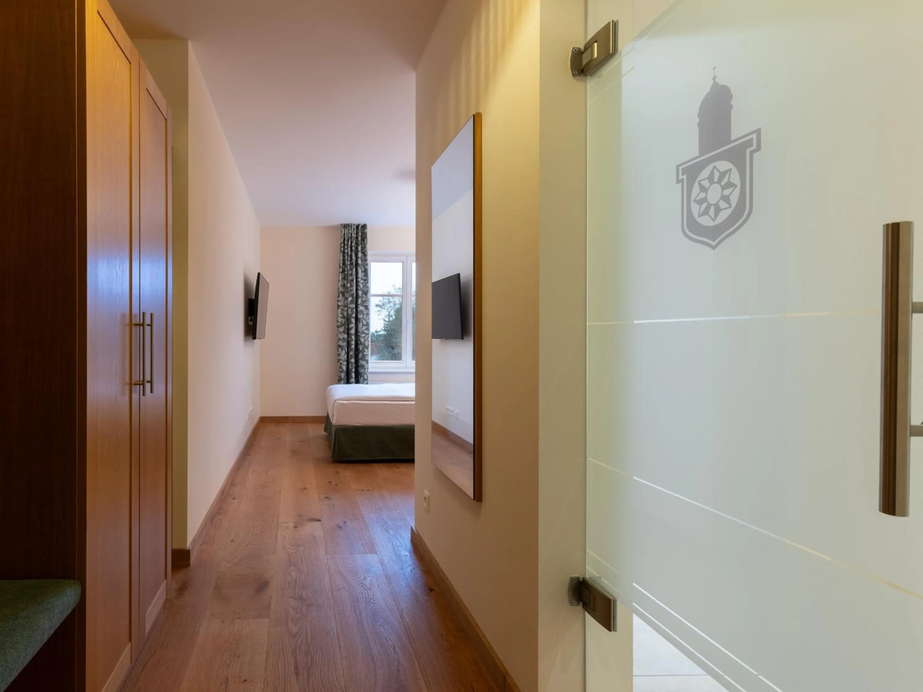 Bed in Gutshotel Odelzhausen