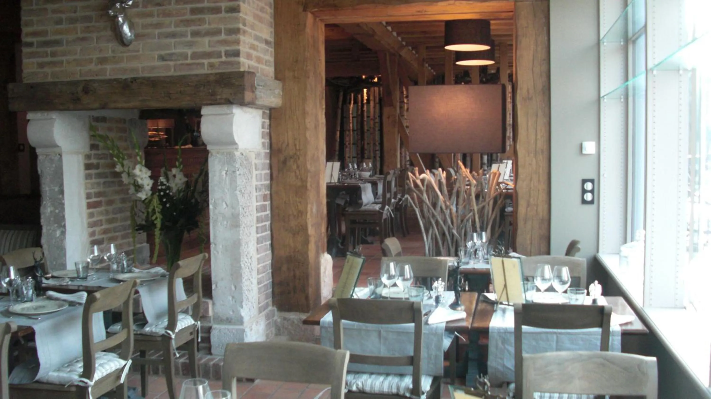 Restaurant/places to eat in Hotel Du Grand Cerf & Spa