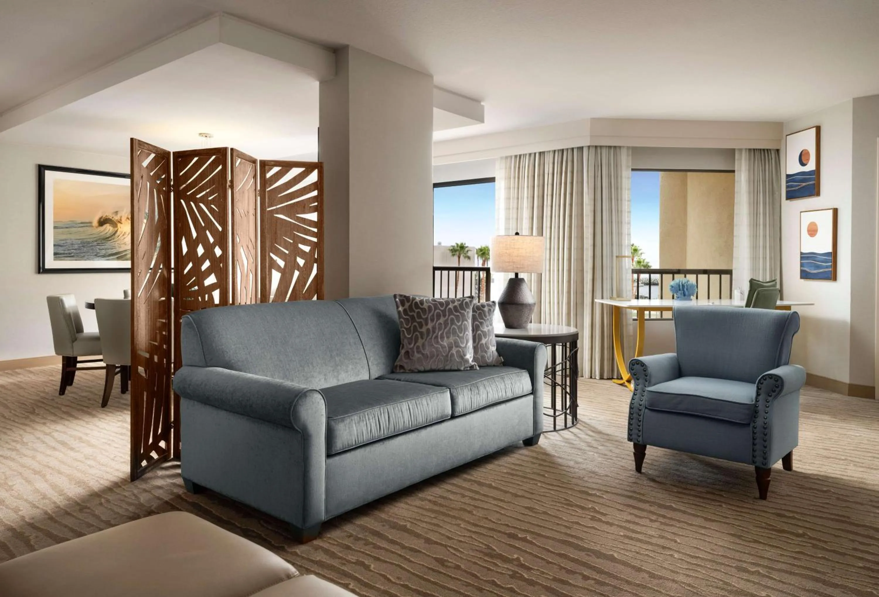 Photo of the whole room in Sonesta Redondo Beach and Marina