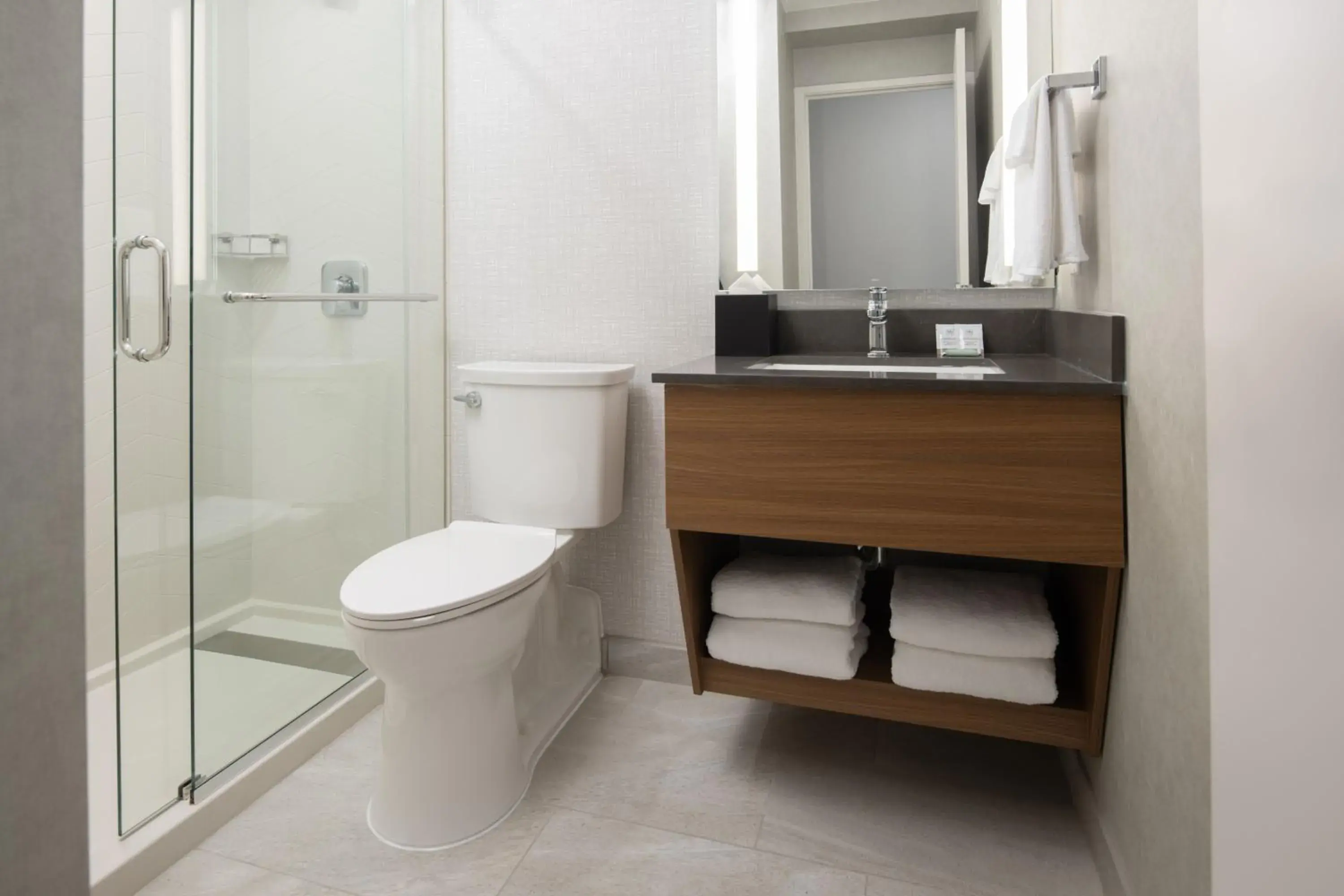 King Room in Fairfield by Marriott Issaquah King Room in Fairfield by Marriott Issaquah