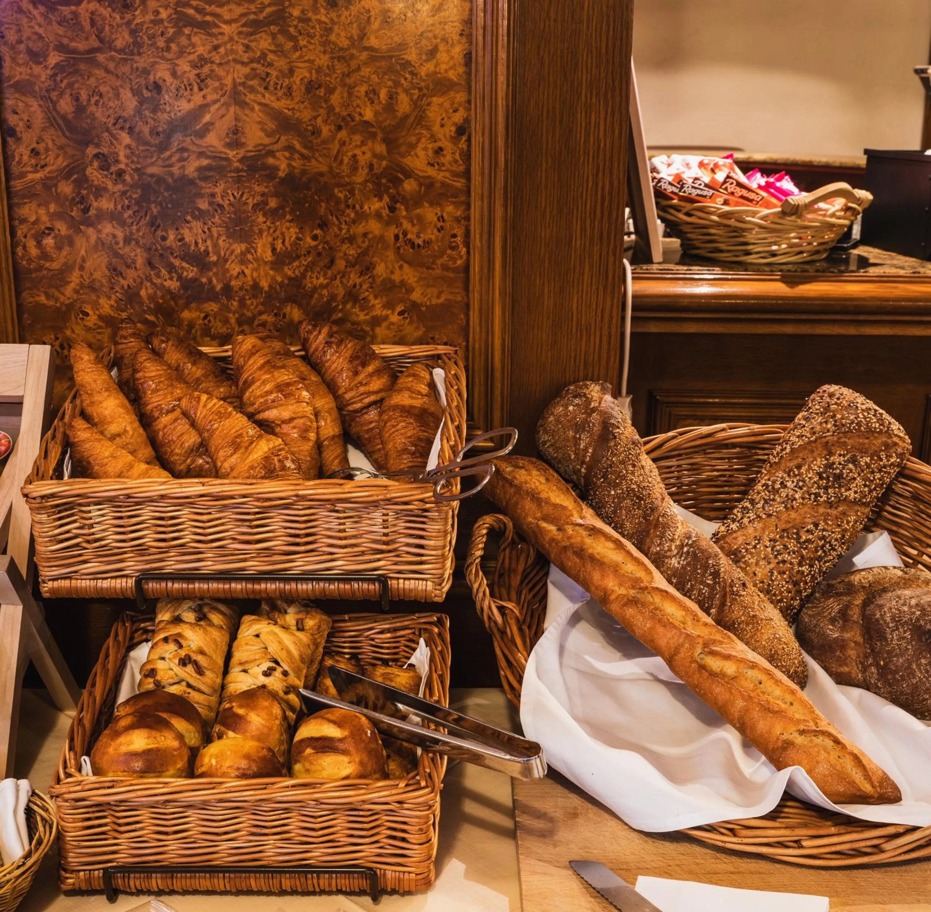Breakfast in Hôtel de Chailly