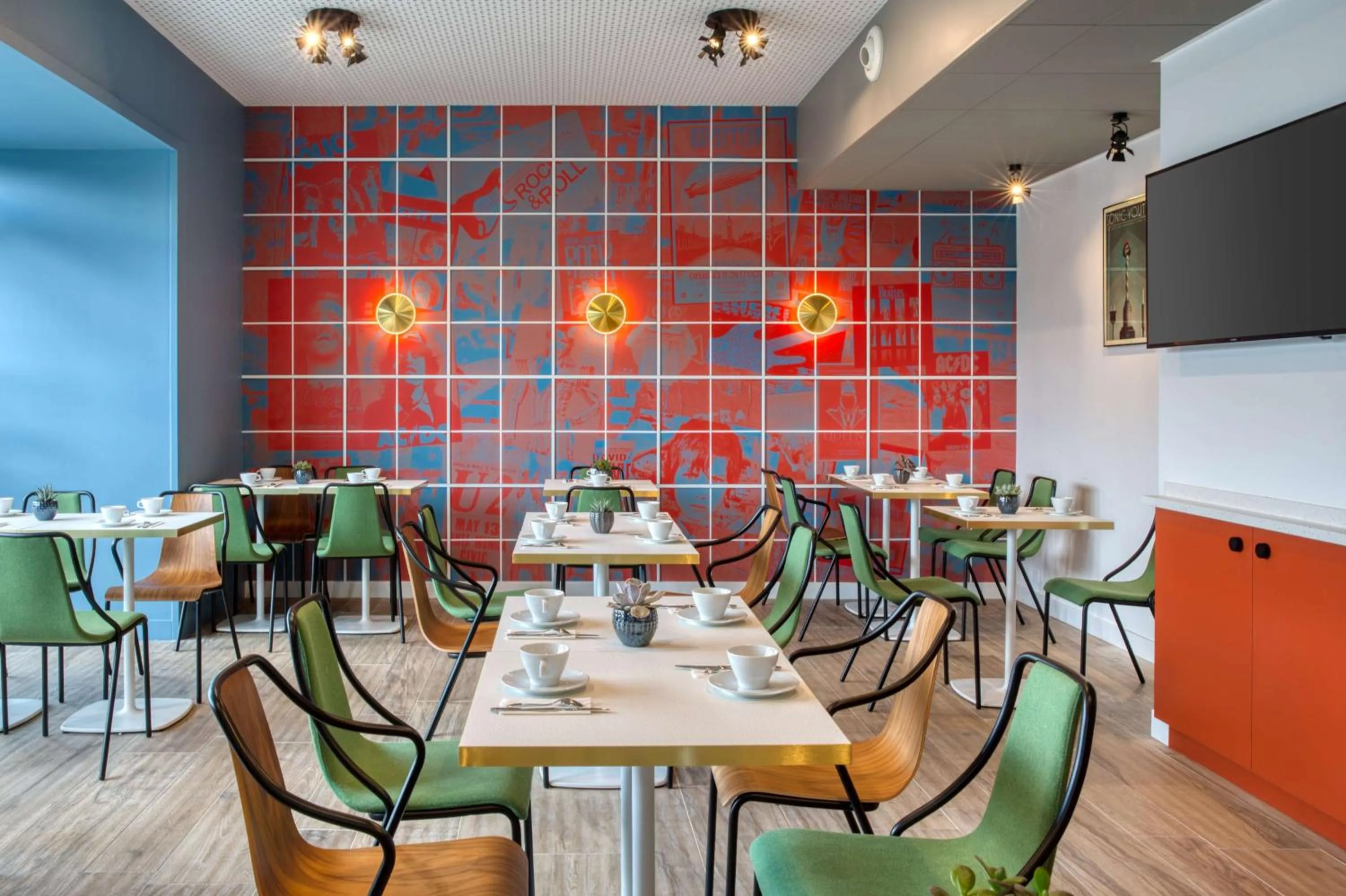 Restaurant/places to eat in Best Western Hotel Atlantys Zenith Nantes