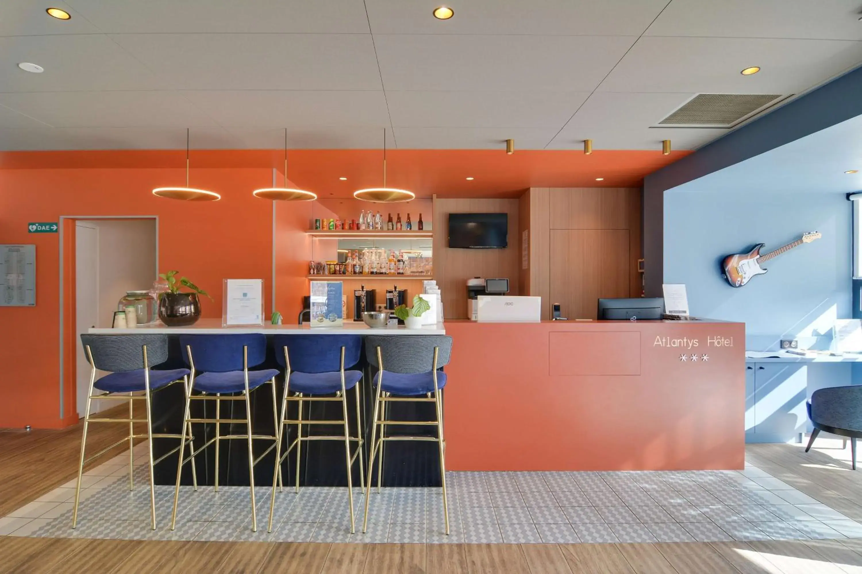 Lounge or bar in Best Western Hotel Atlantys Zenith Nantes Lounge or bar in Best Western Hotel Atlantys Zenith Nantes