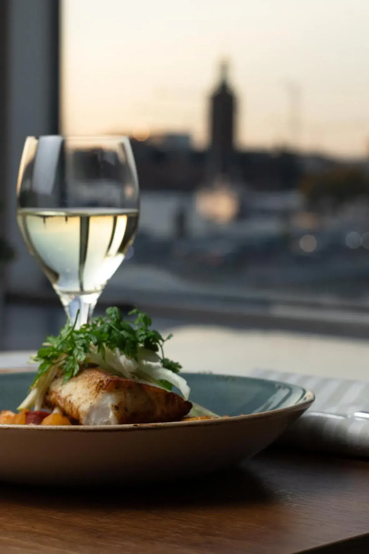 Restaurant/places to eat in Hilton Stockholm Slussen Hotel Restaurant/places to eat in Hilton Stockholm Slussen Hotel