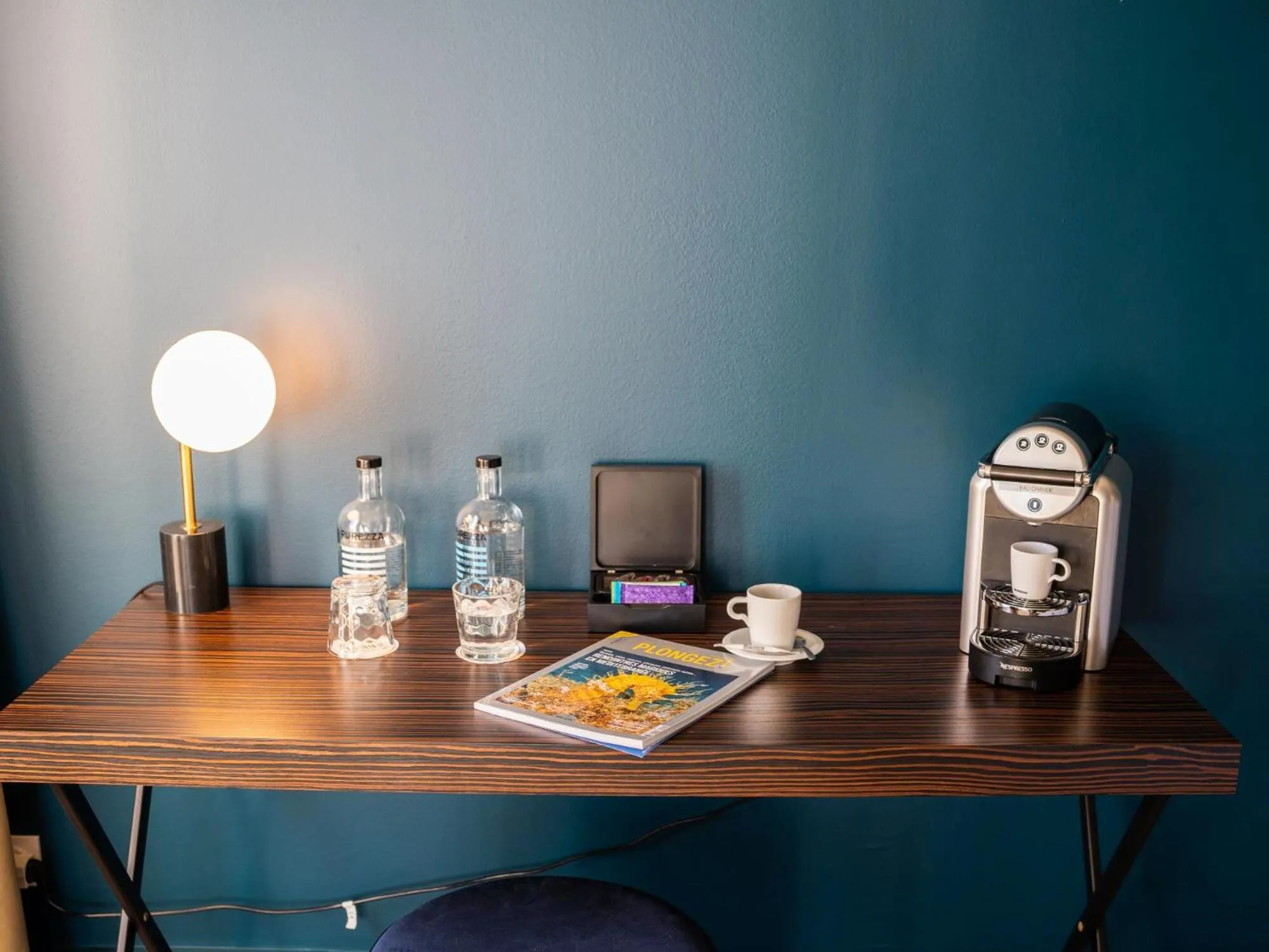 Coffee/tea facilities in Casino Hôtel des Palmiers