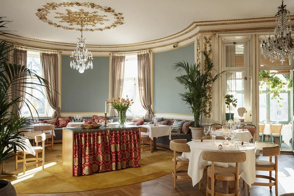 Restaurant/places to eat in Vår Gård Saltsjöbaden