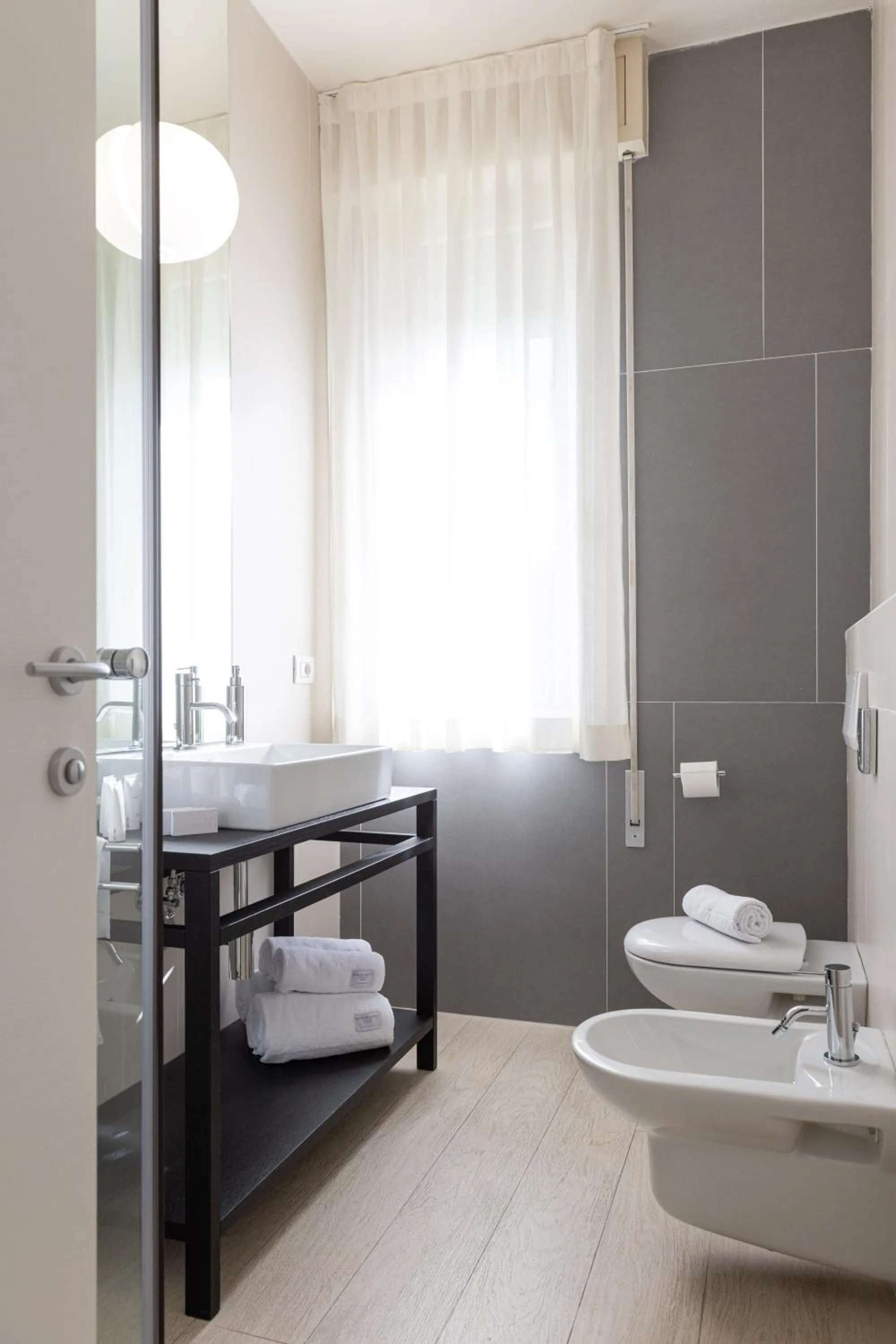 Bathroom in MarePineta Resort