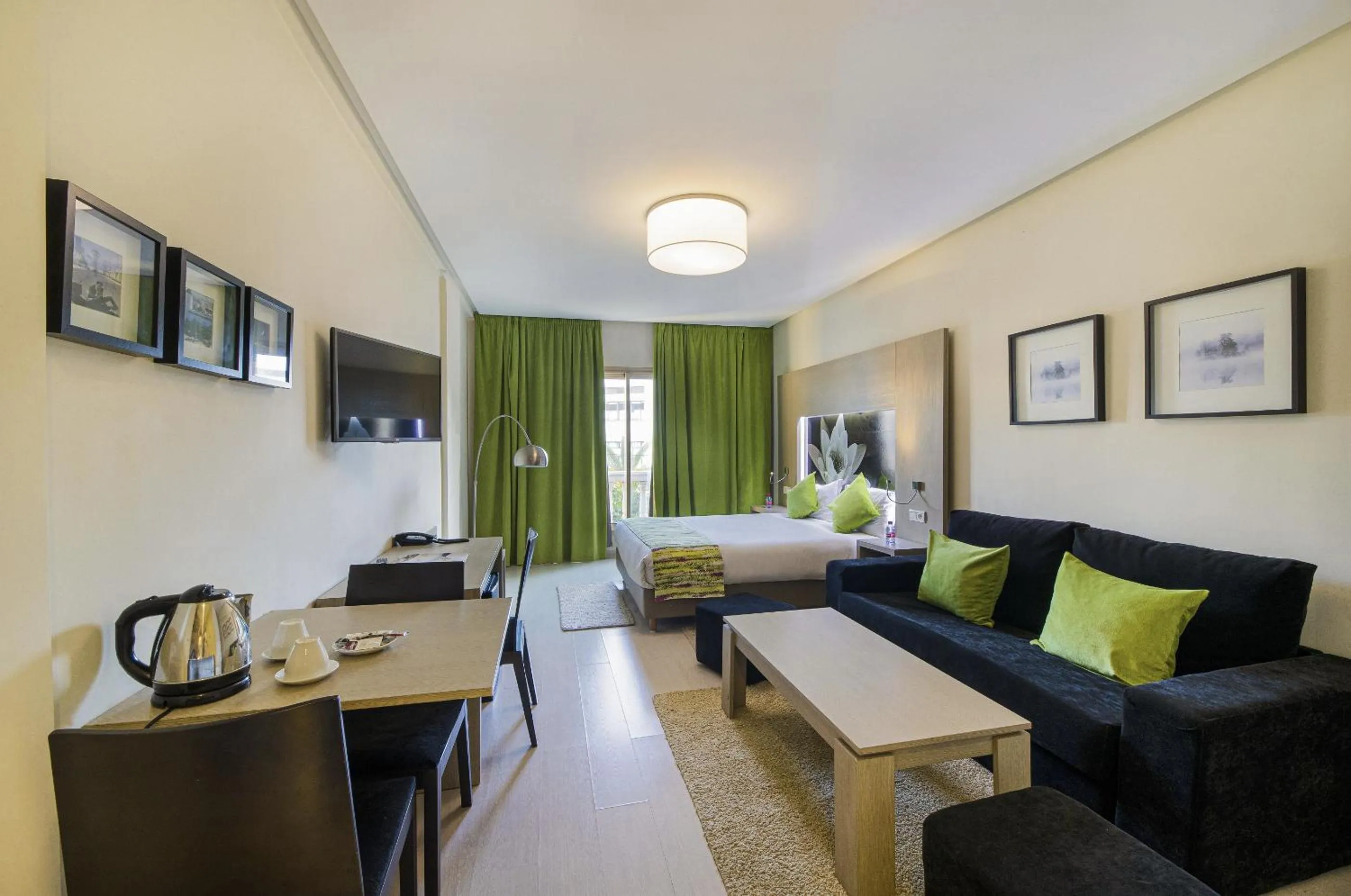 Bedroom in Melliber Appart Hotel