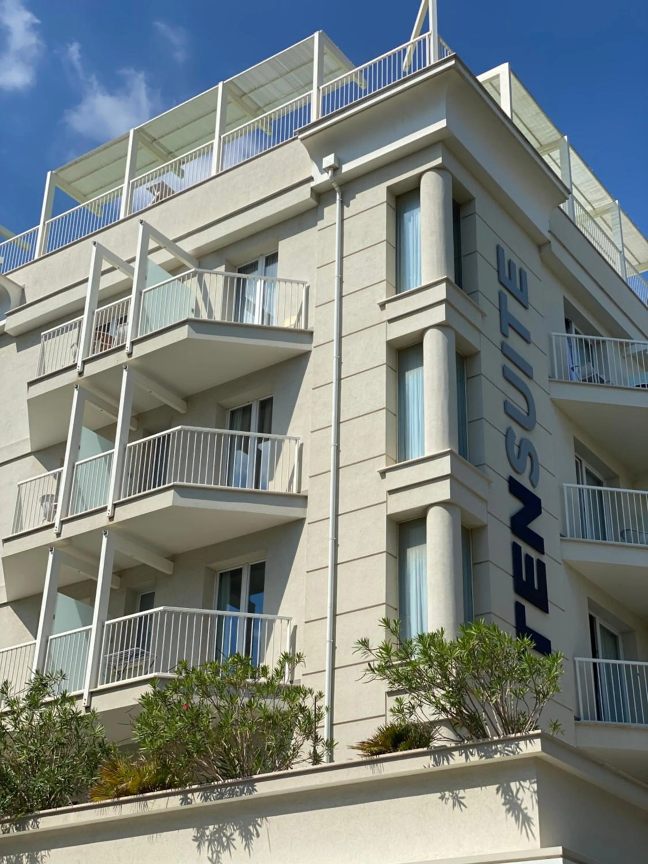 Residence Ten Suite