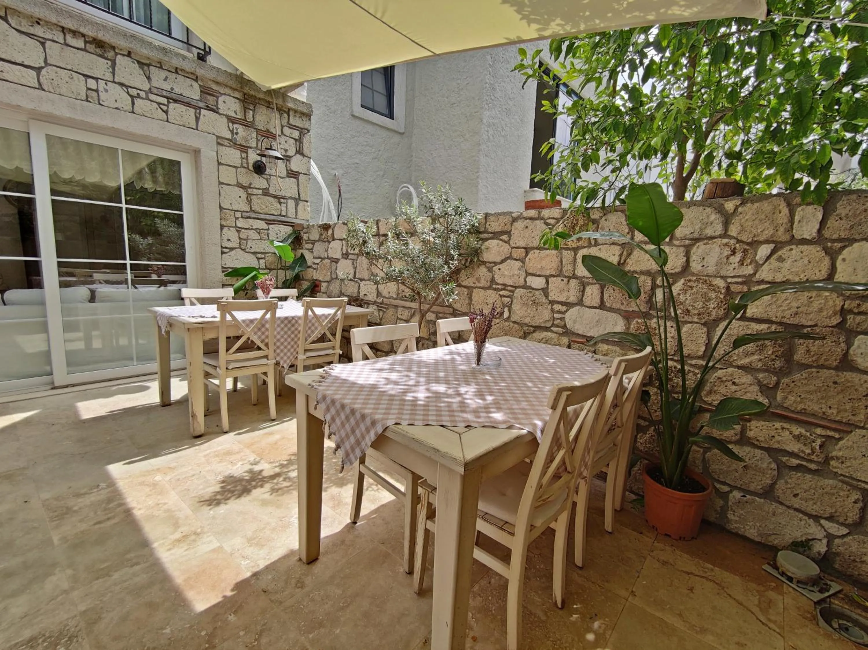 Patio in Faro Alacati