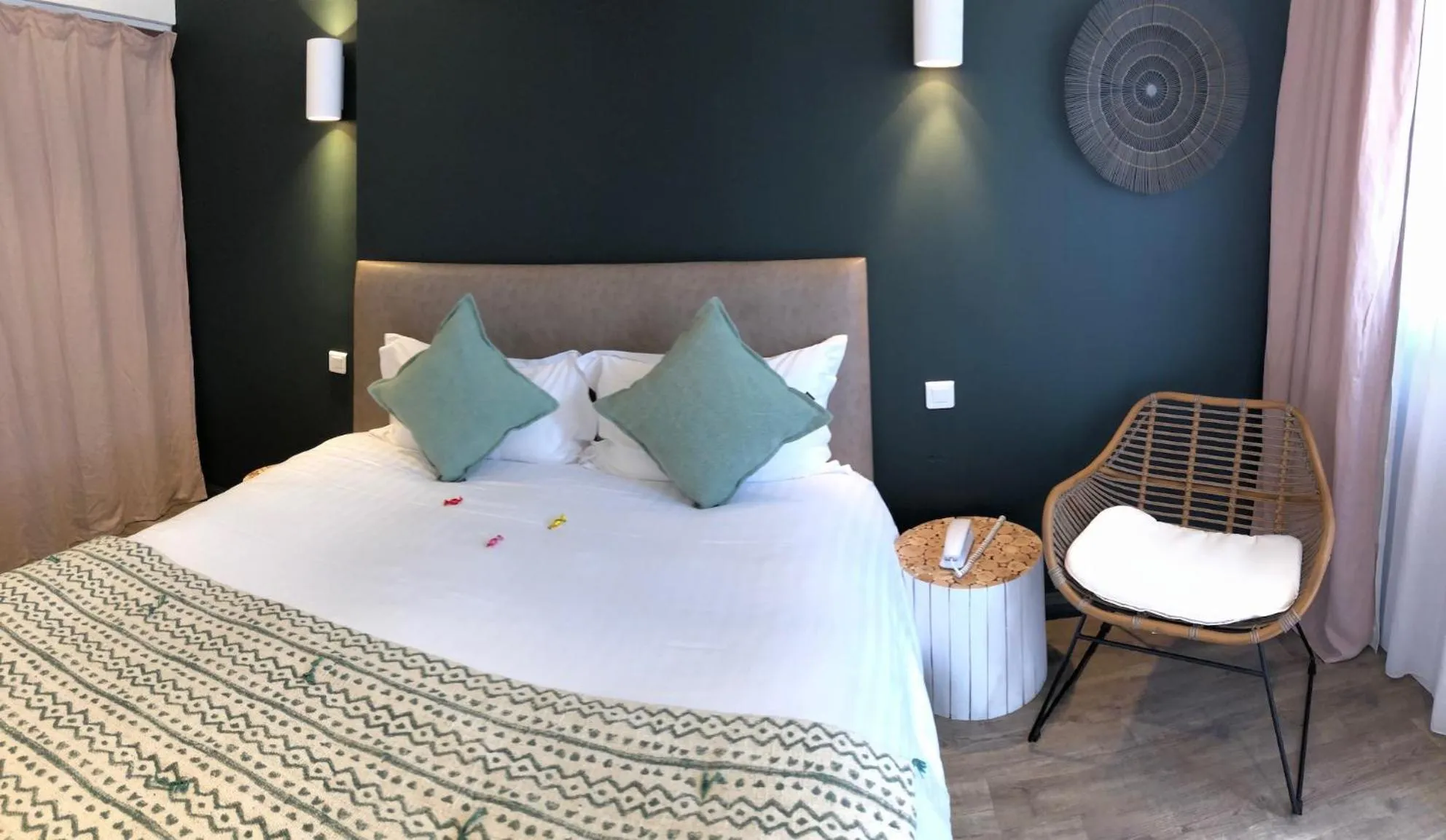 Bed in Boutique Hotel & Spa la Villa Cap Ferrat