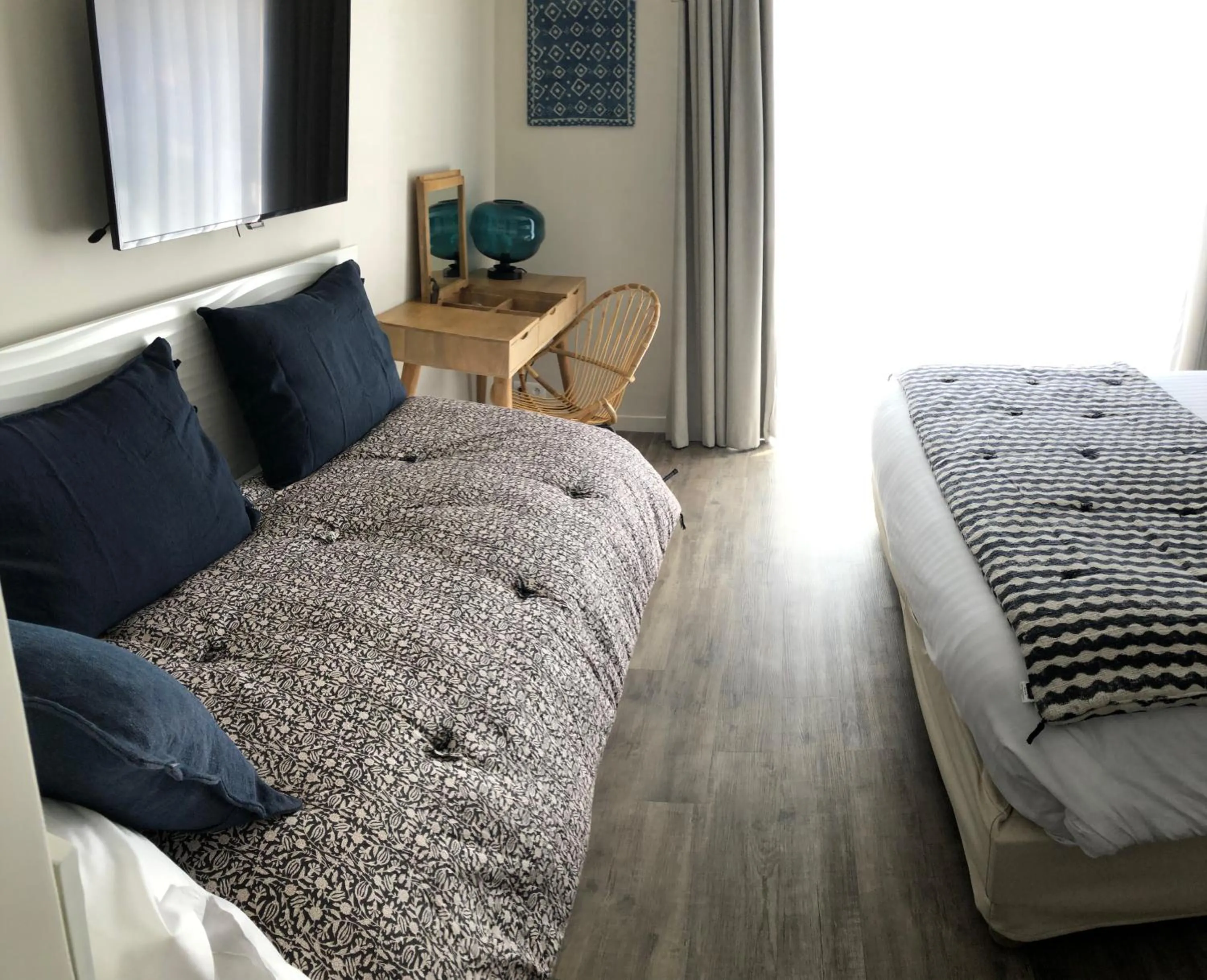 Photo of the whole room, Bed in Boutique Hotel & Spa la Villa Cap Ferrat