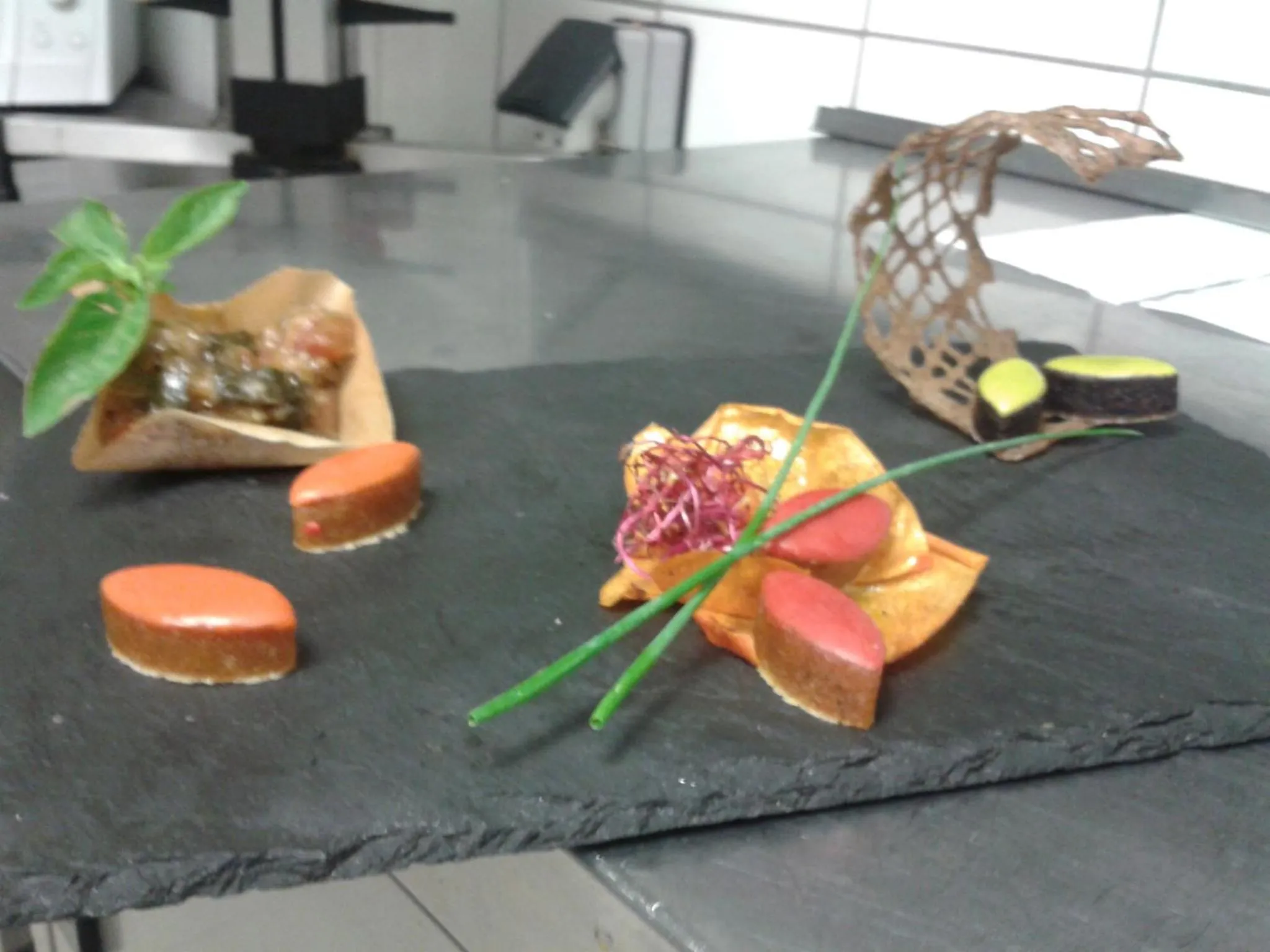 Food in Logis Hôtel & Spa Déjeunez Sous L'Arbre