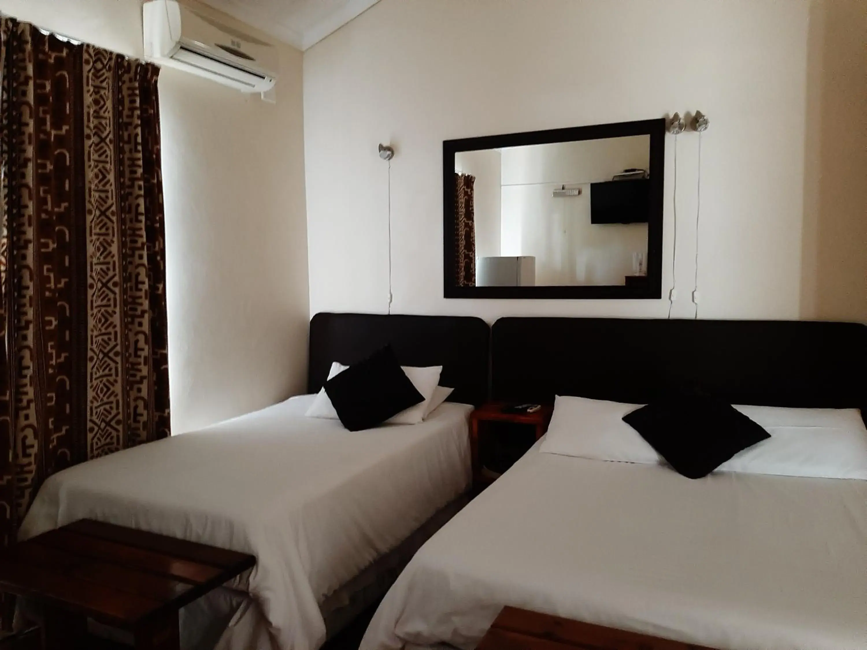 Family Room - single occupancy in Zebra Guesthouse Family Room - single occupancy in Zebra Guesthouse