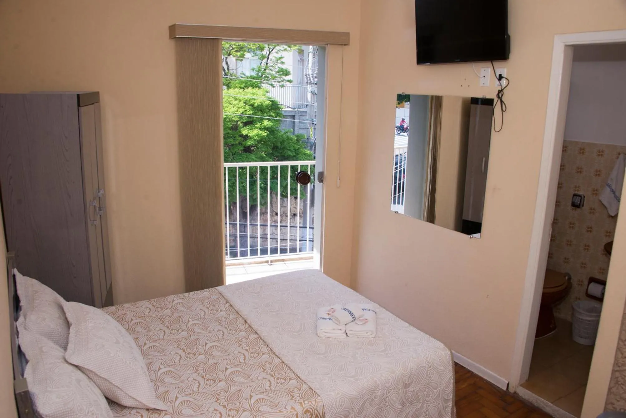 Bed in Hotel São Francisco