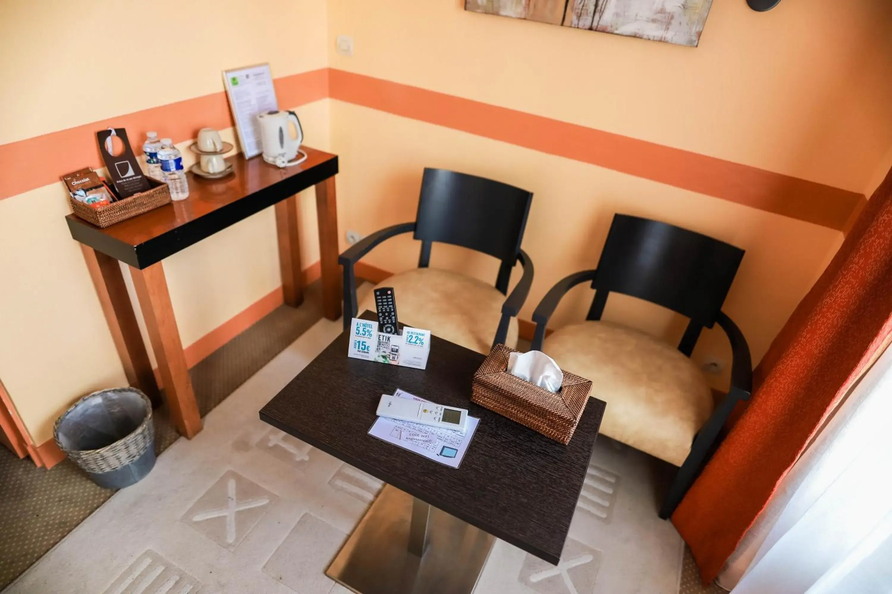 Logis Hôtel & Restaurant d'Angleterre Logis Hôtel & Restaurant d'Angleterre