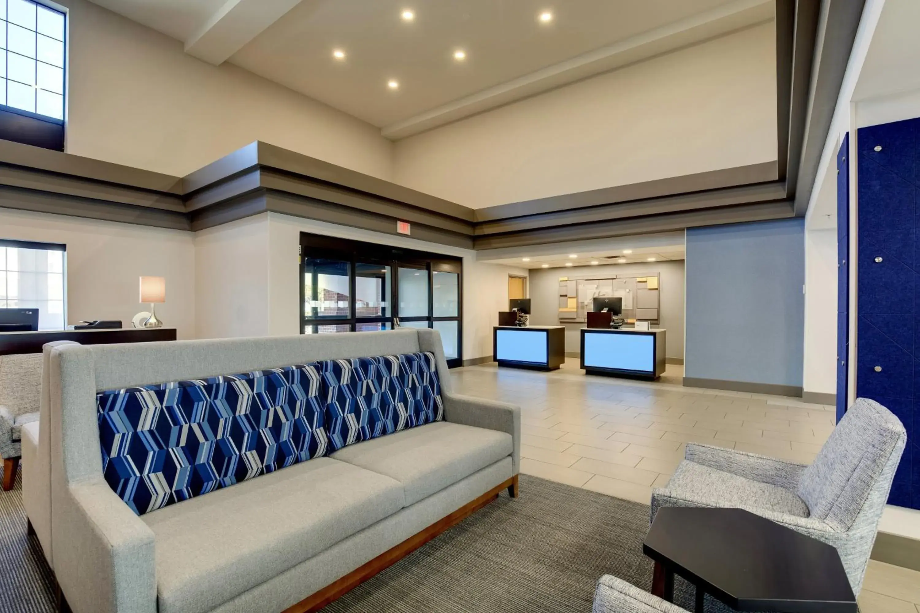 Property building in Holiday Inn Express I-95 Capitol Beltway - Largo by IHG Property building in Holiday Inn Express I-95 Capitol Beltway - Largo by IHG