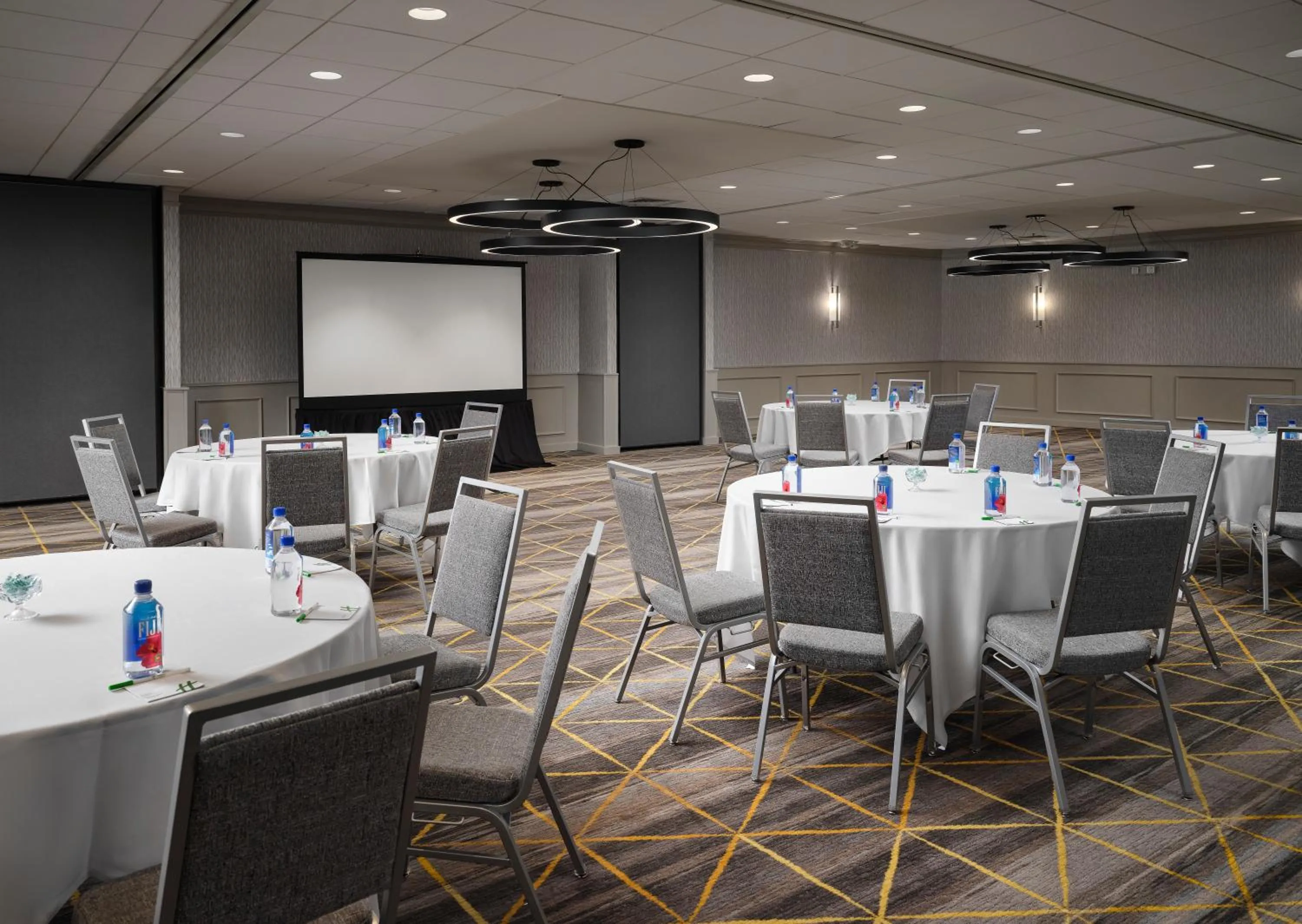 Banquet/Function facilities in Holiday Inn & Suites Marlborough, an IHG Hotel 