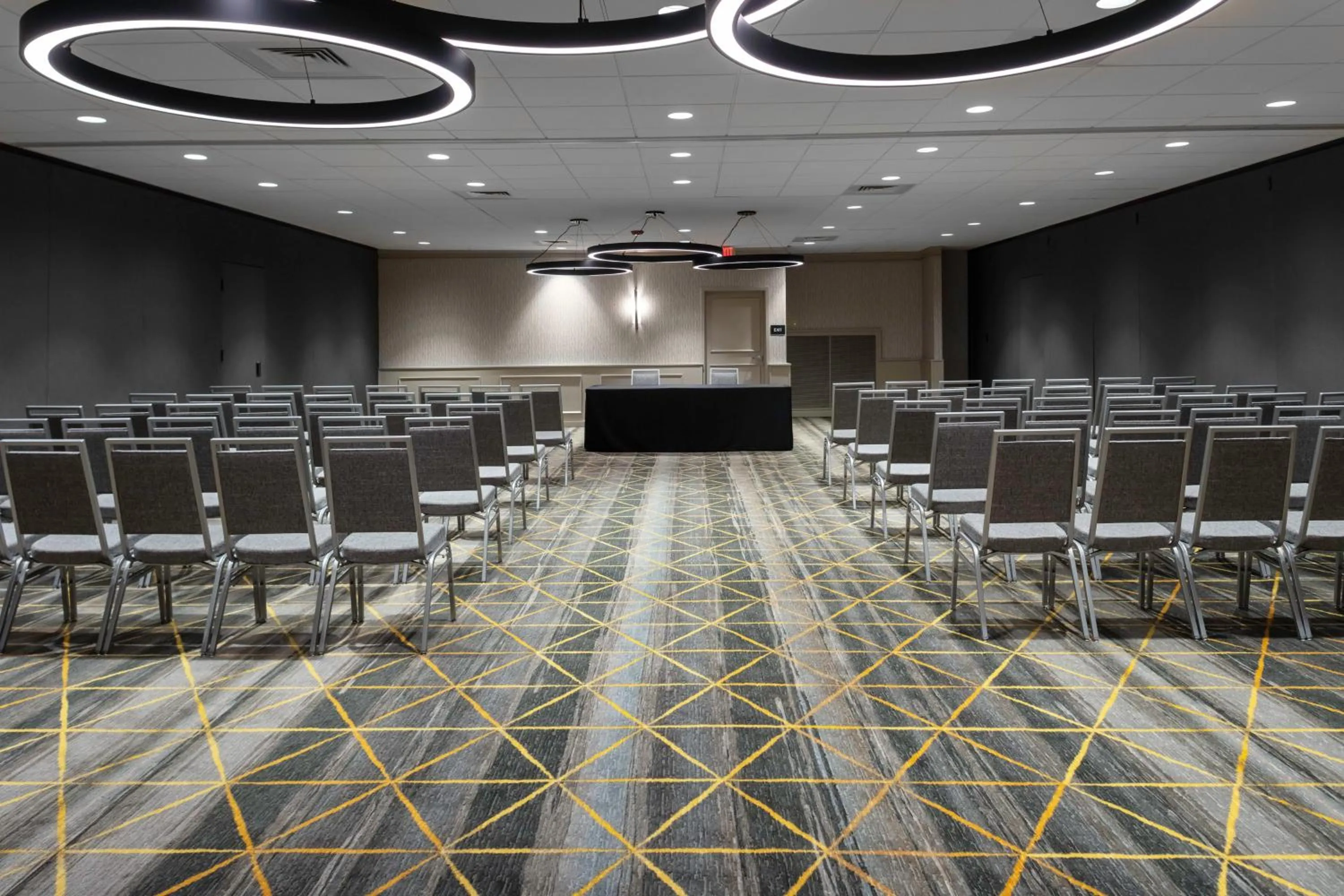 Meeting/conference room in Holiday Inn & Suites Marlborough, an IHG Hotel 