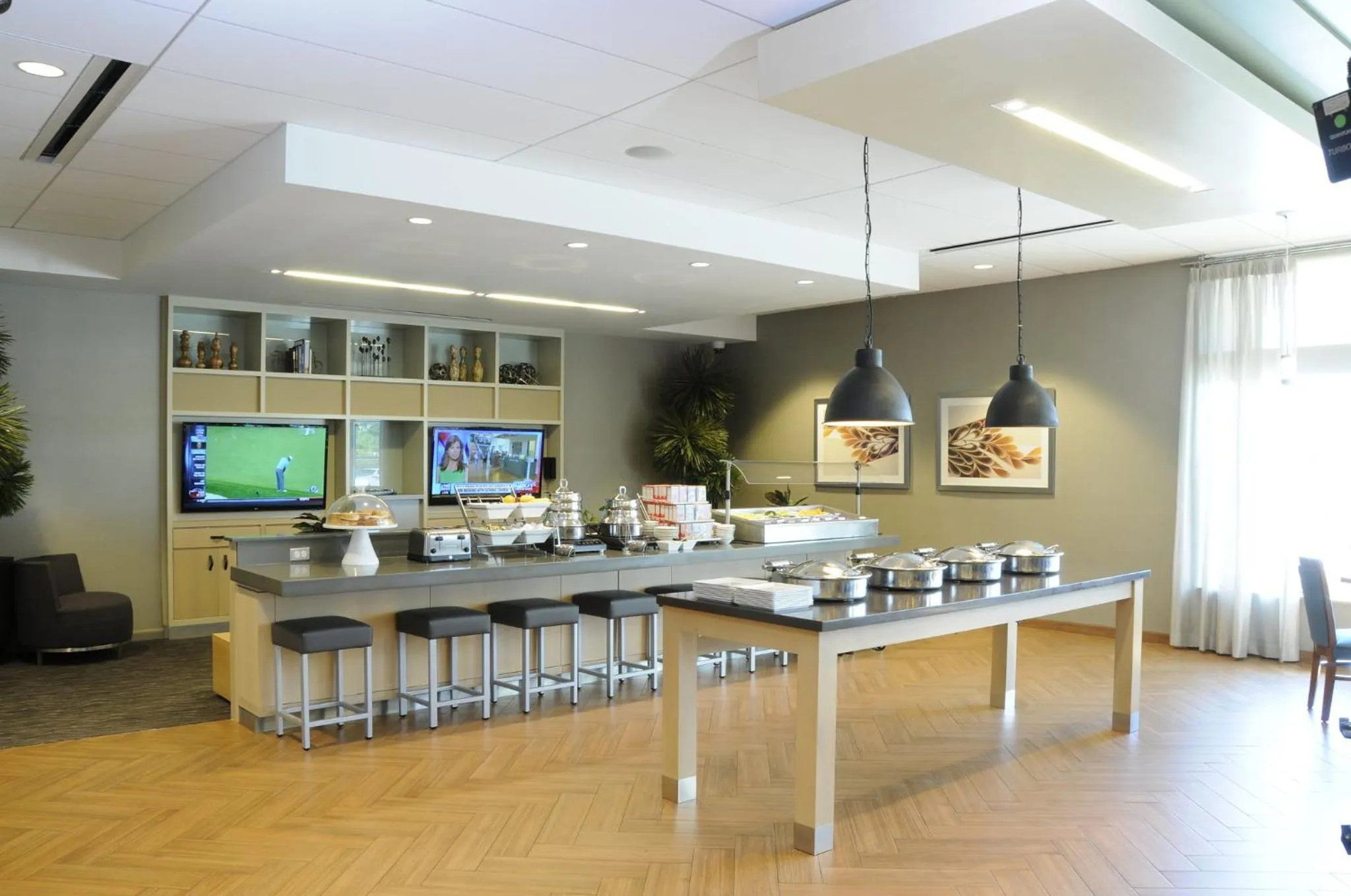 Restaurant/places to eat in Holiday Inn Columbia East-Jessup by IHG