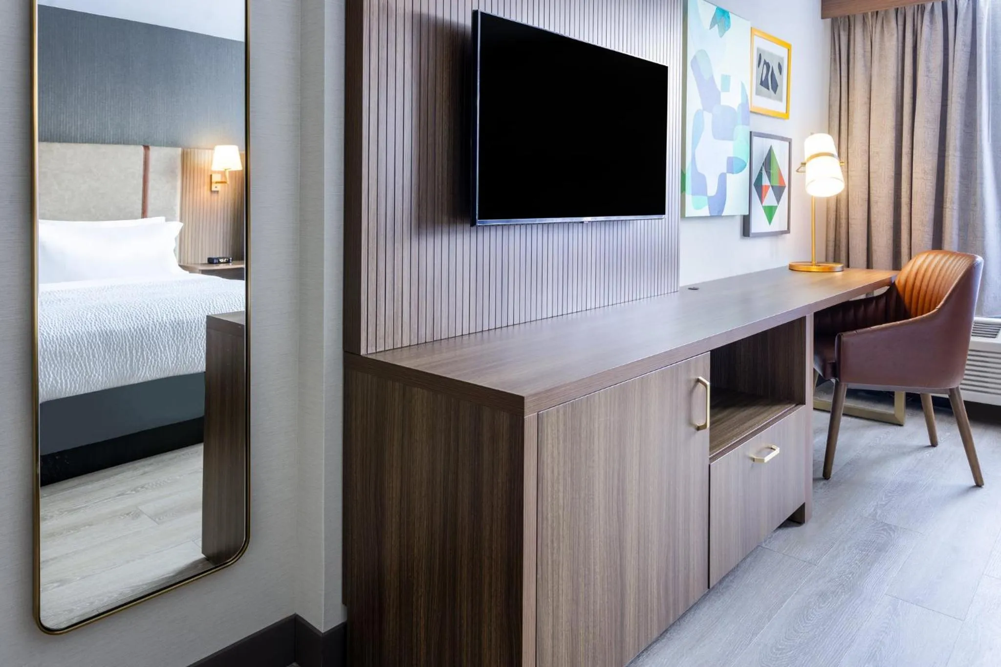 Photo of the whole room, Bed in Holiday Inn Columbia East-Jessup by IHG