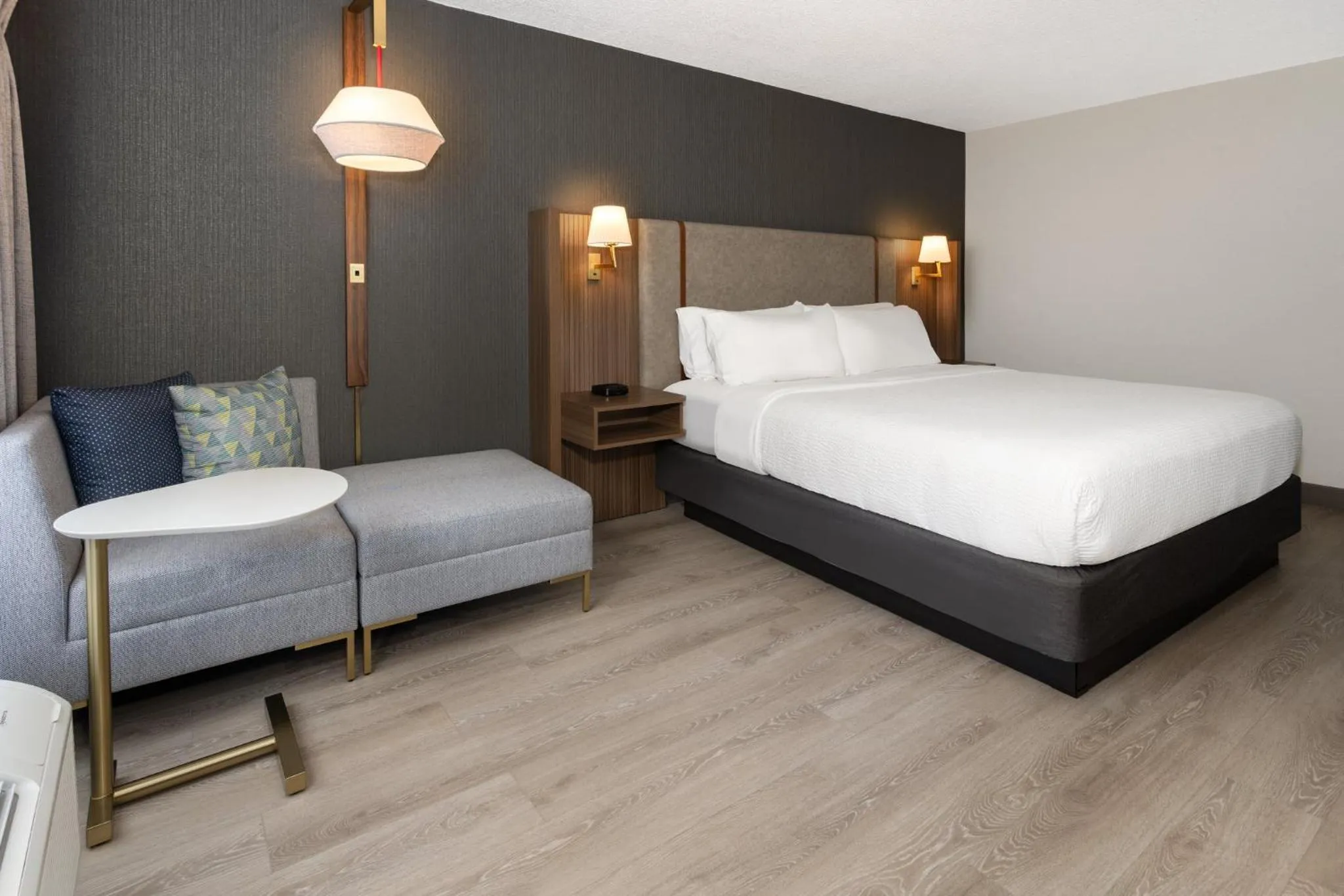 Photo of the whole room, Bed in Holiday Inn Columbia East-Jessup by IHG